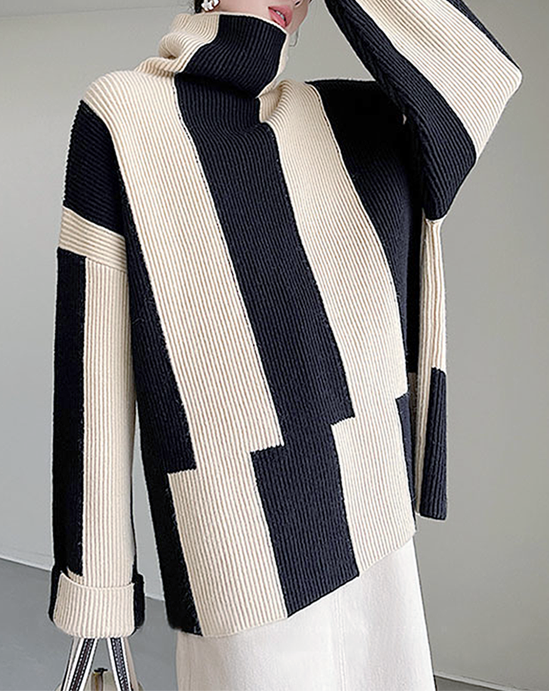 ♀Monochrome Striped Knit