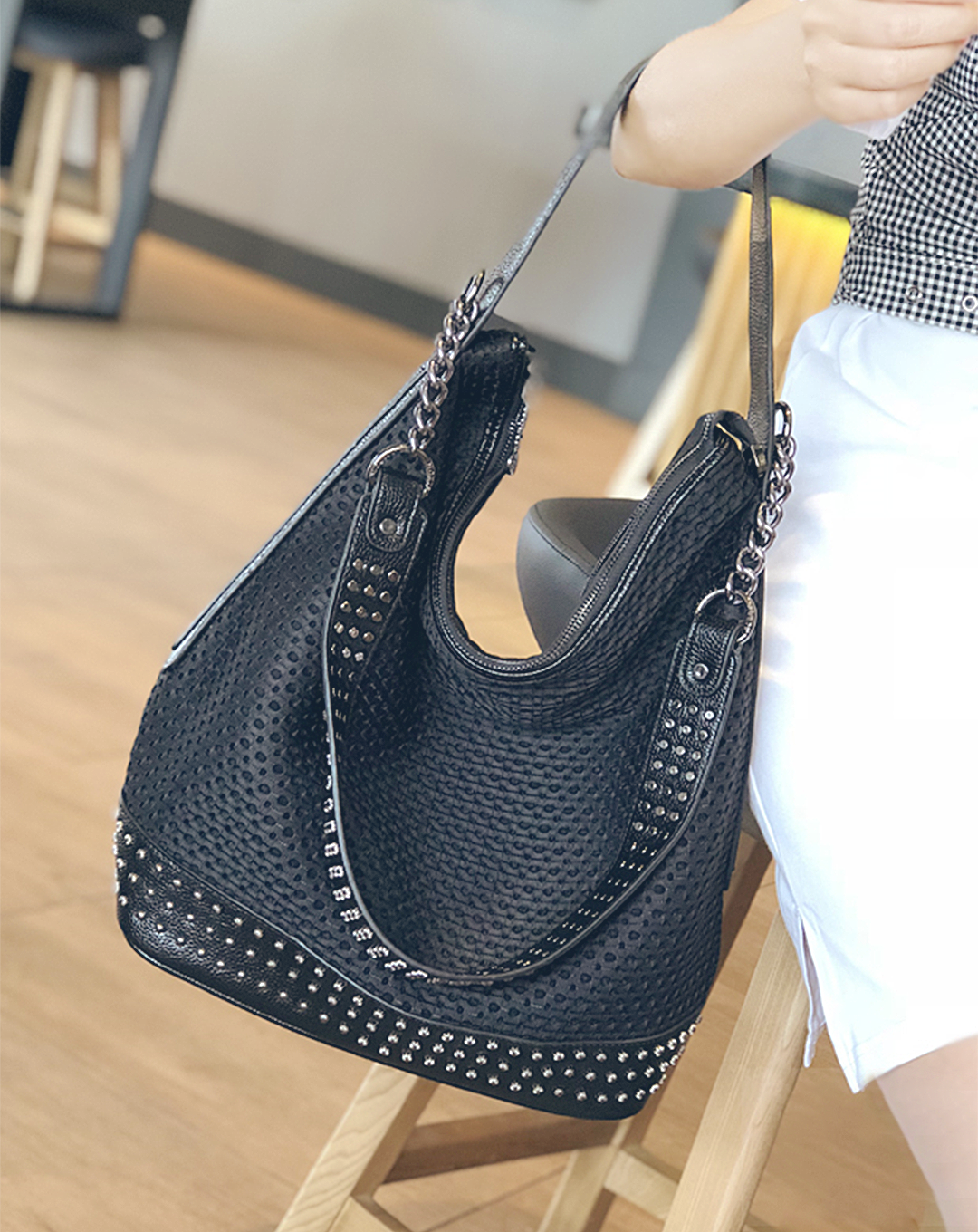 本革/Mesh and Studs Design Leather Bag
