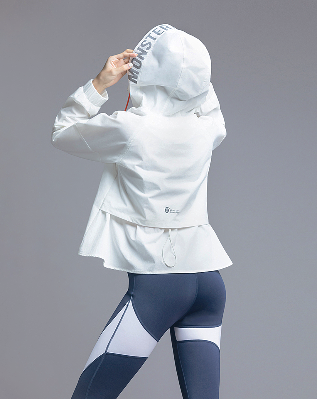 ♀Hood Logo Windbreaker