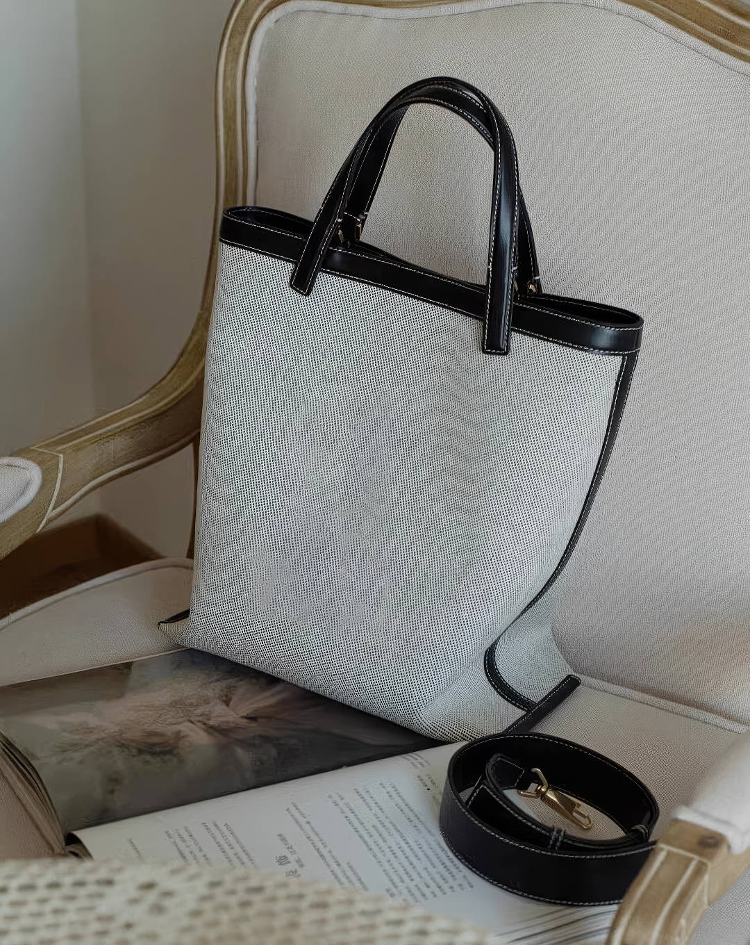 ♀Refined Canvas Bag