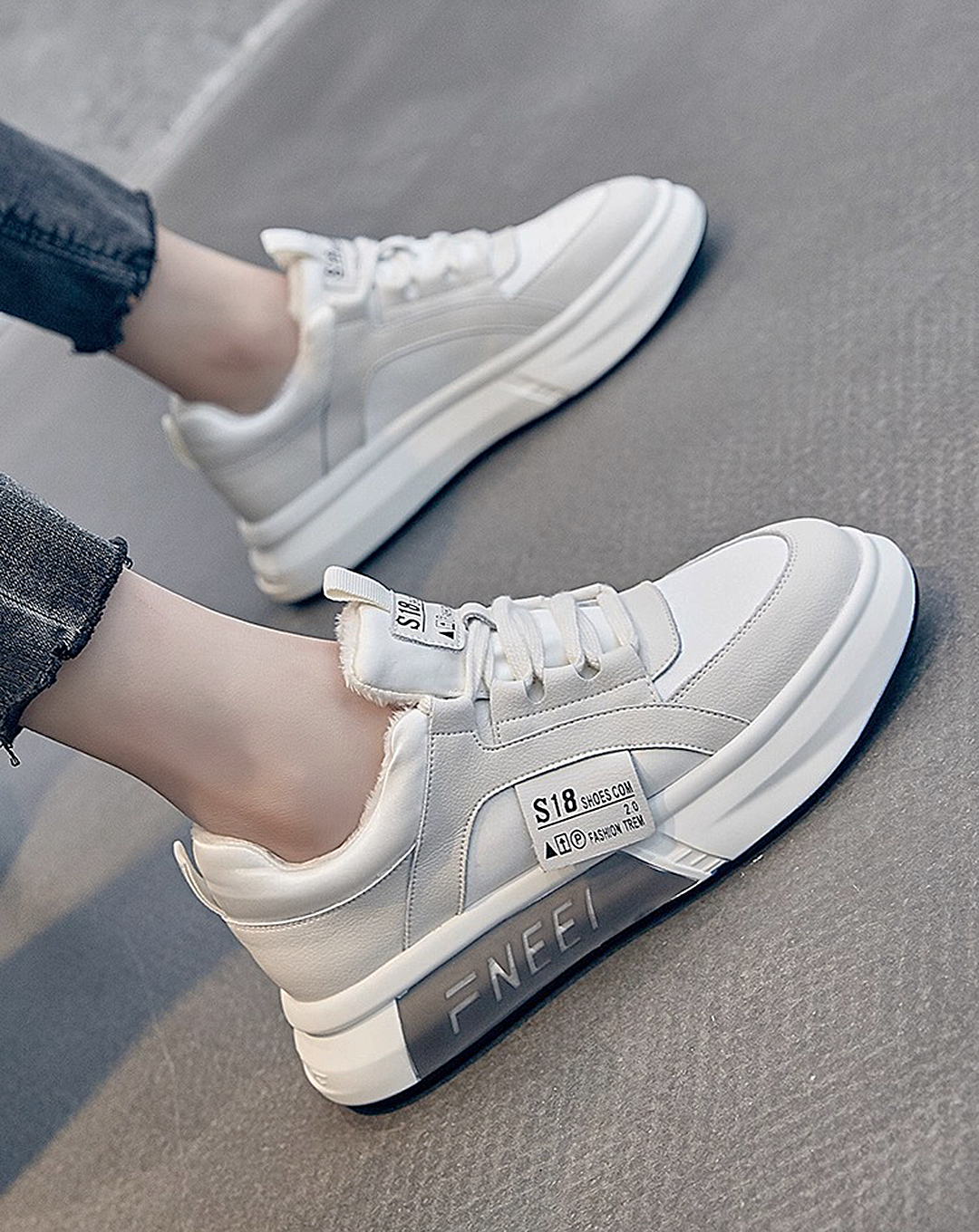 ♀本革/Double Tone Street Sneaker