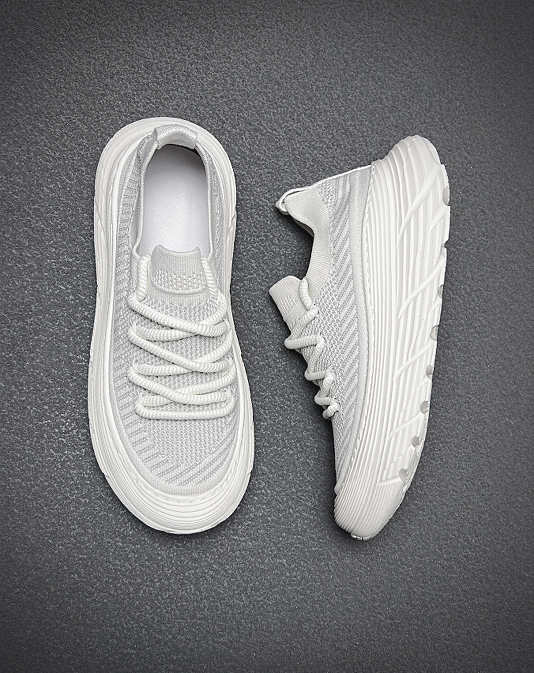 ♂♀Light Mesh Sports Sneakers