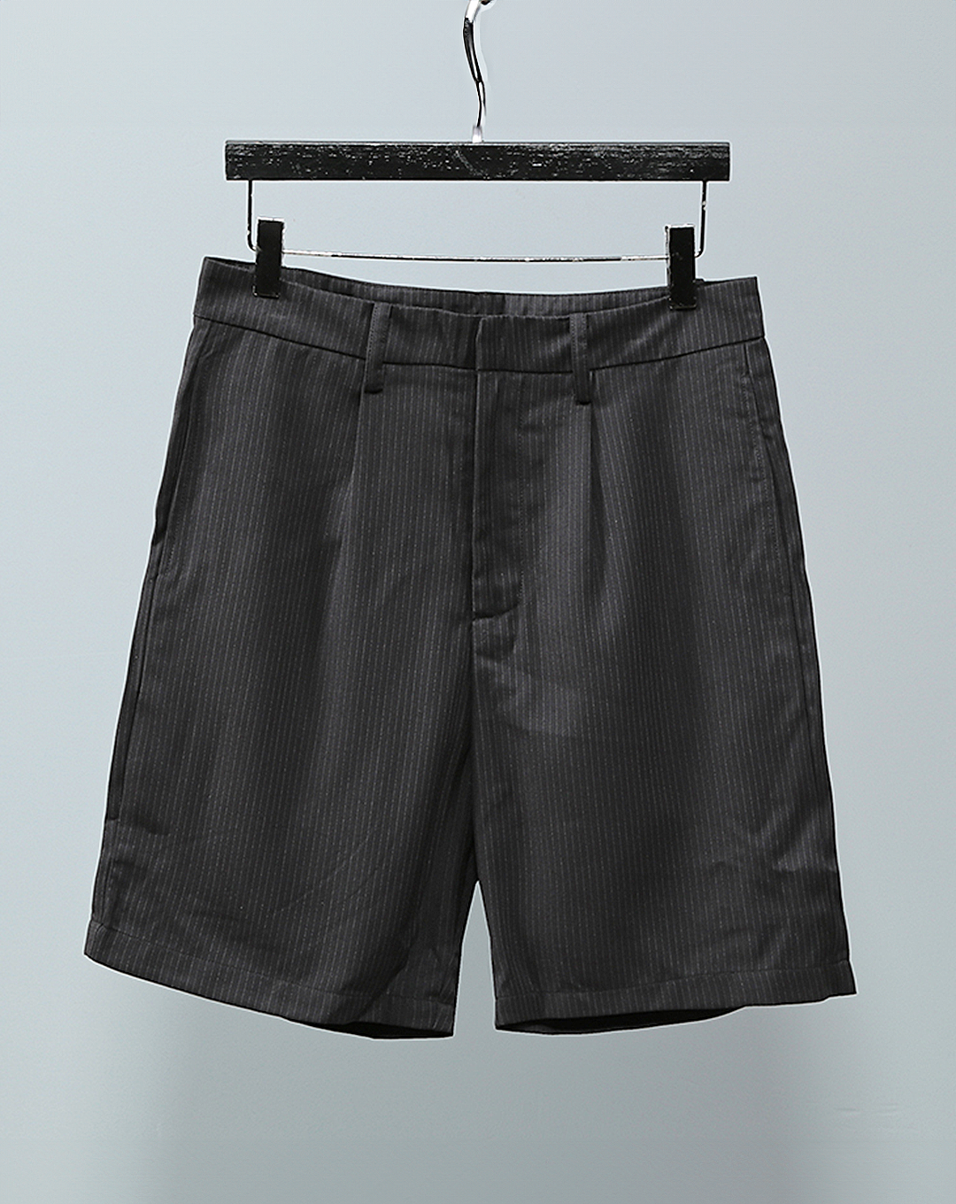 ♂Back Cutout Shorts
