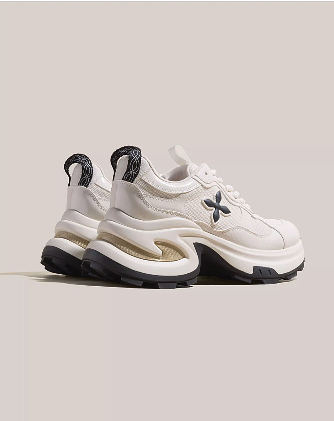 ♀Bloom Volume Sneakers