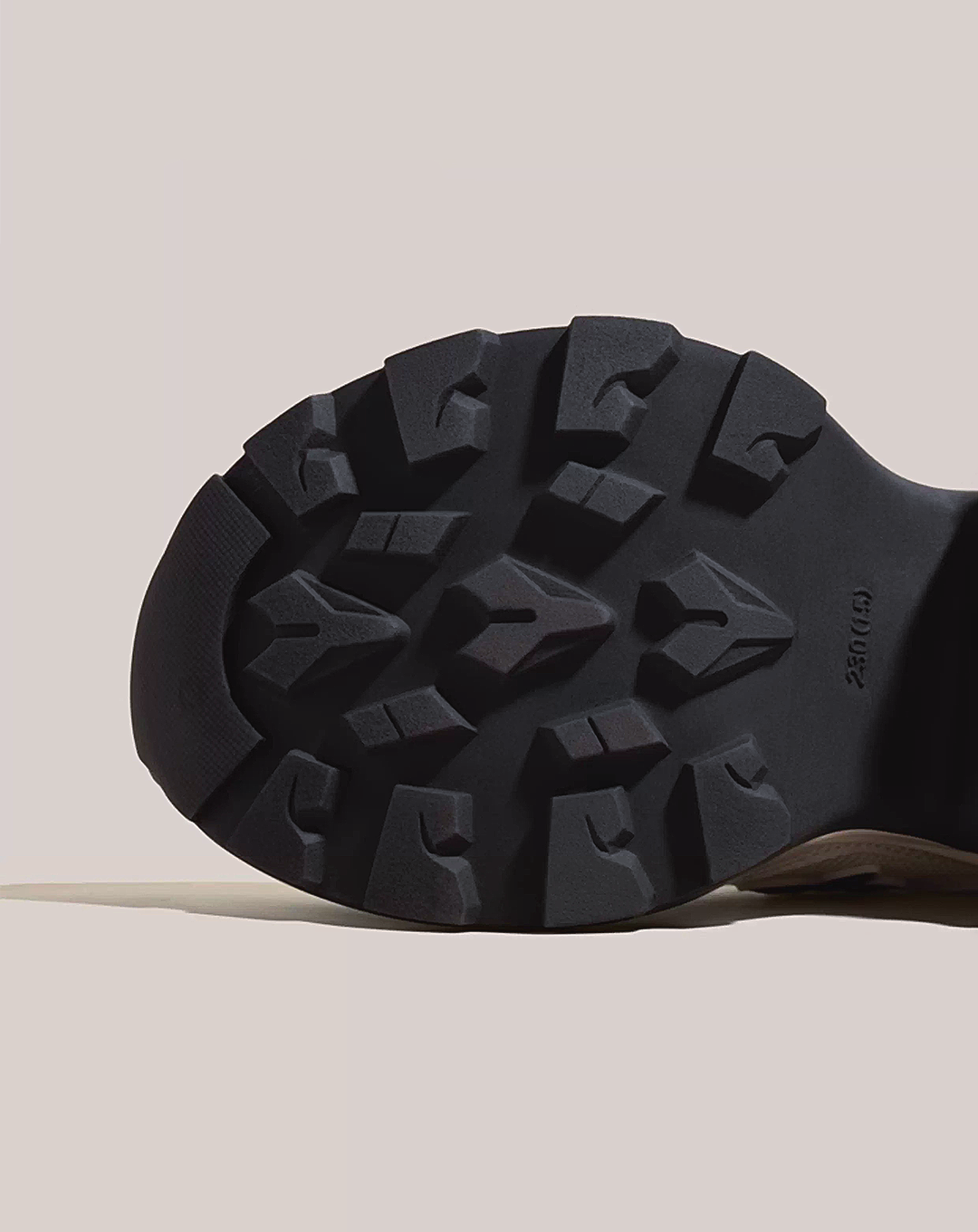 ♀Bloom Volume Sneakers