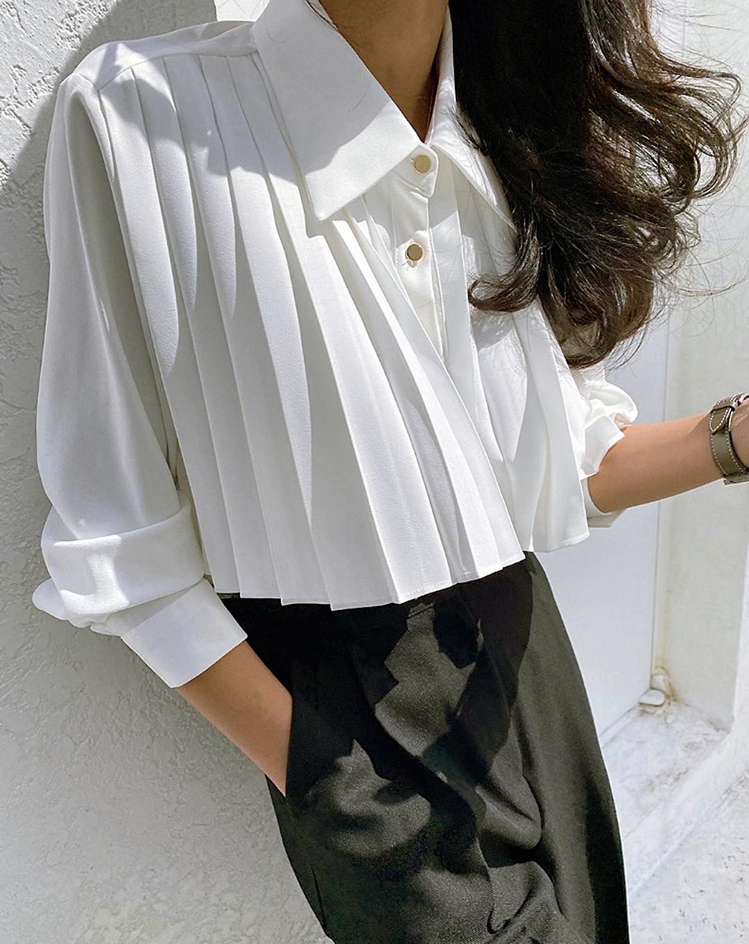 ♀Layered Pleat Blouse