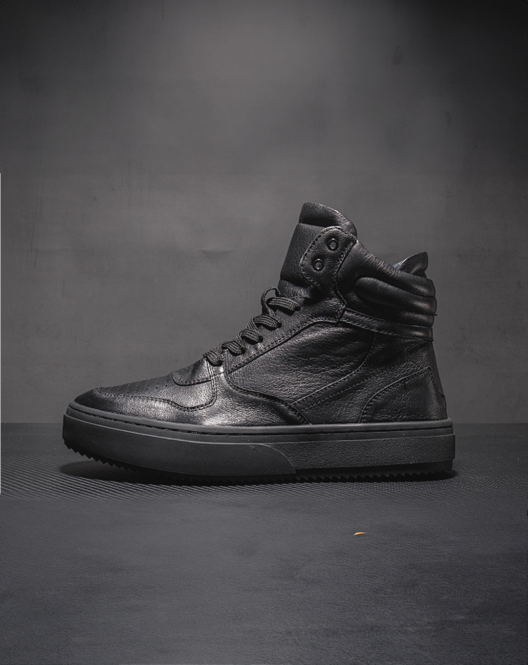 ♂♀本革/High-Cut Sporty Sneakers