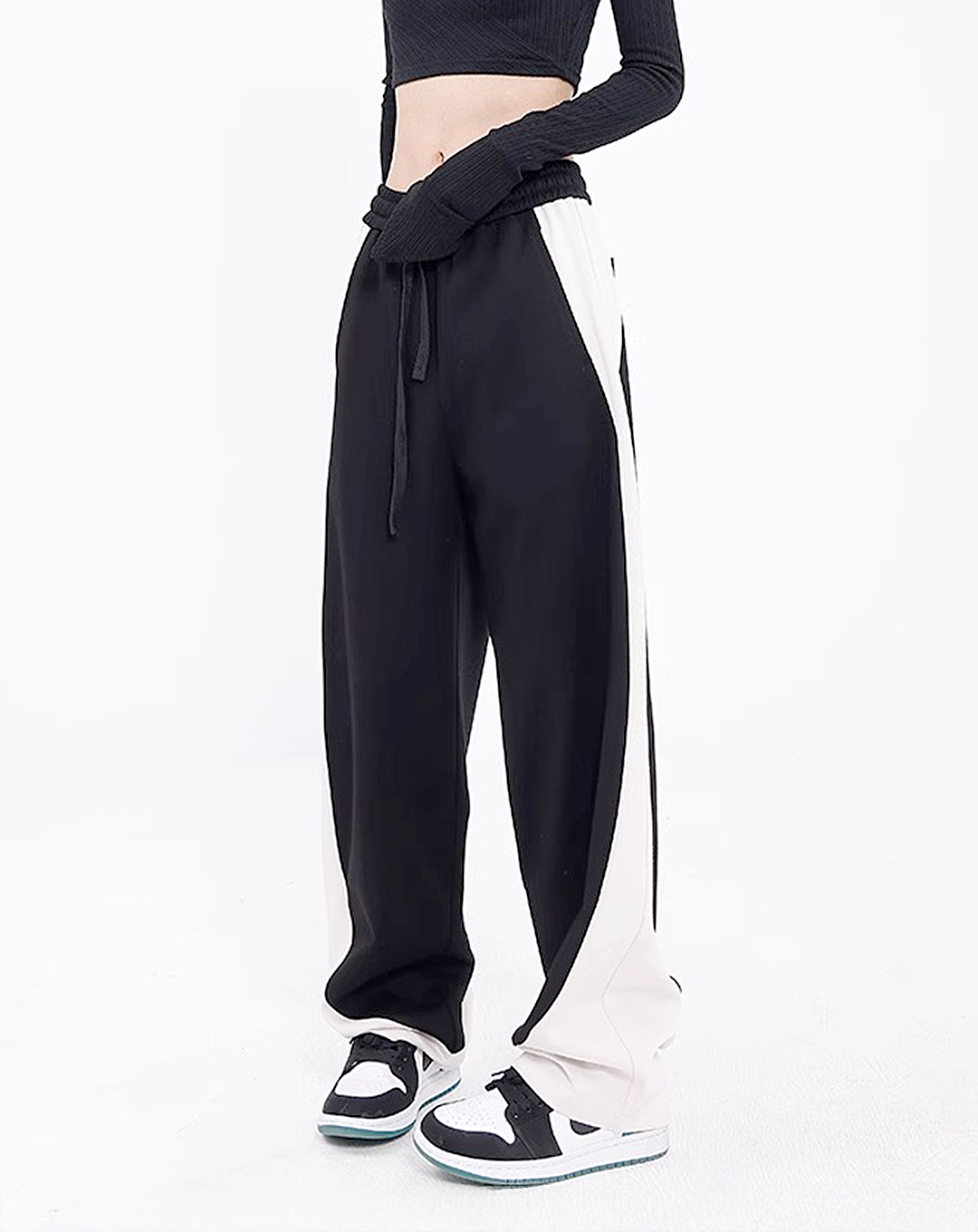 ♀Line Flow Pants