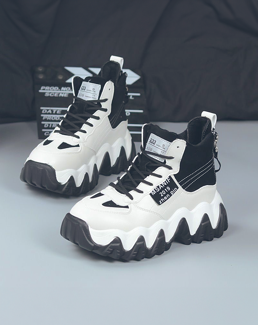 ♂♀本革/Wave Sole Zip Sneakers