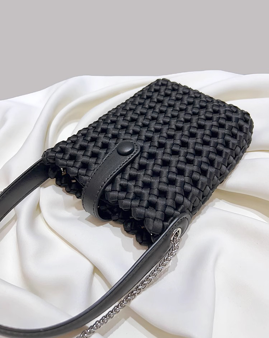 ♀Braided One Shoulder Bag