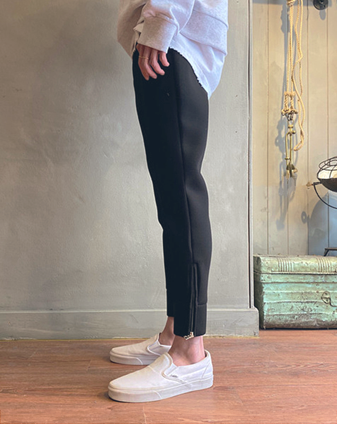 ♂Zip Slit Sweatpants