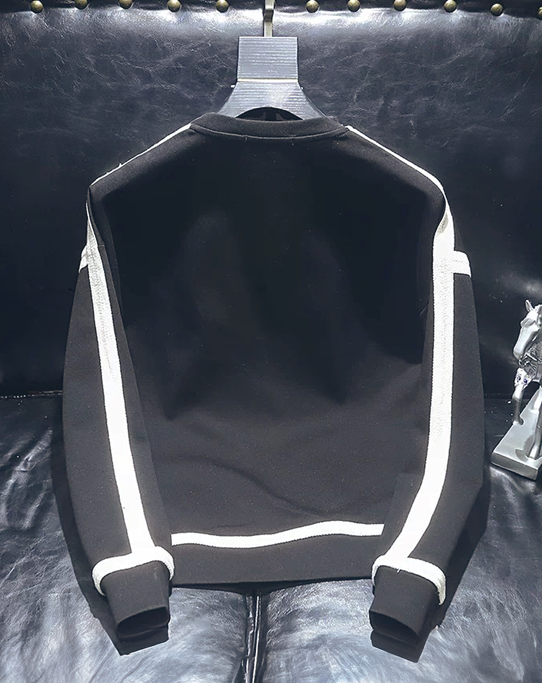 ♂Bottom Point Logo Sweatshirt