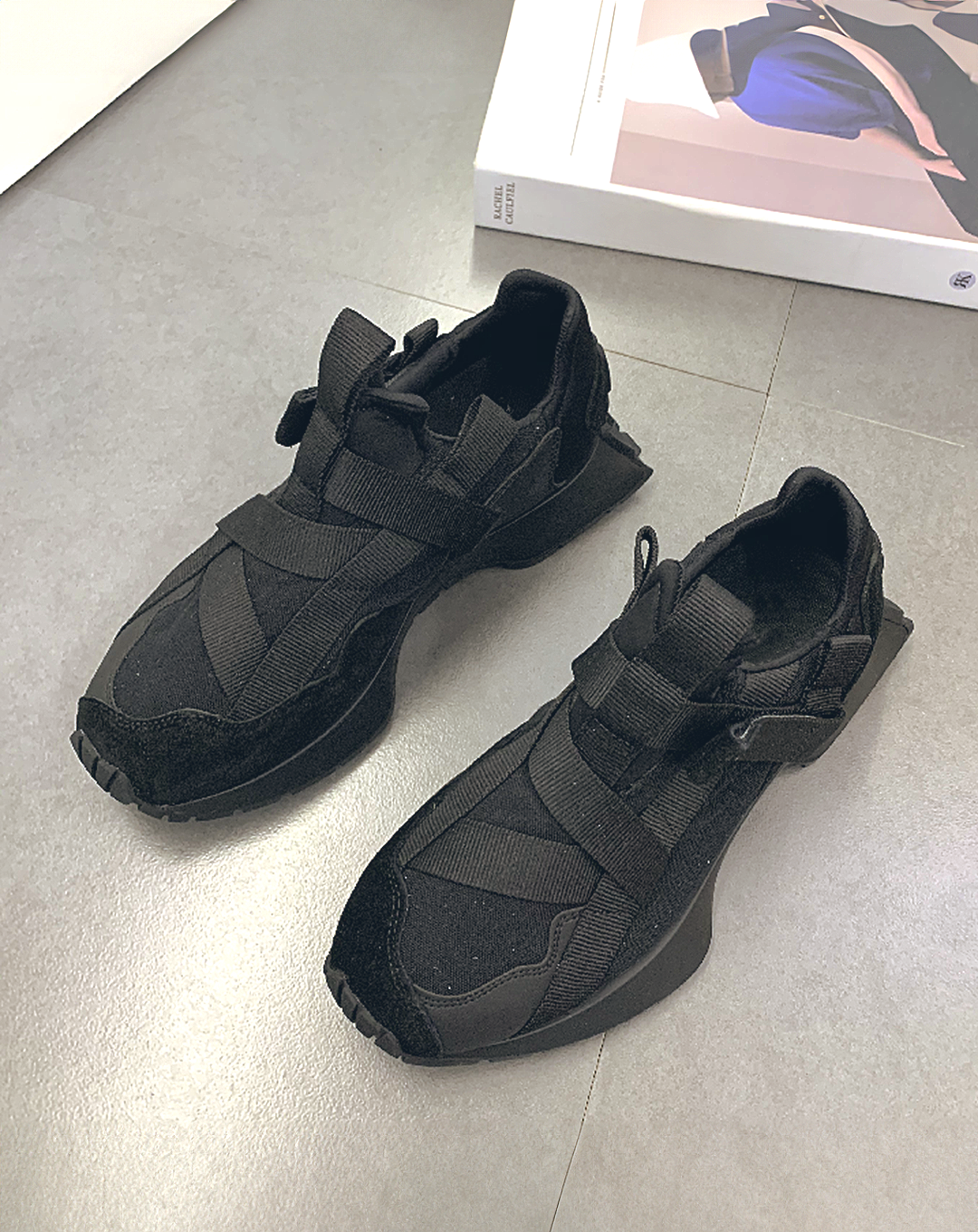 ♀Design Sole Sneakers