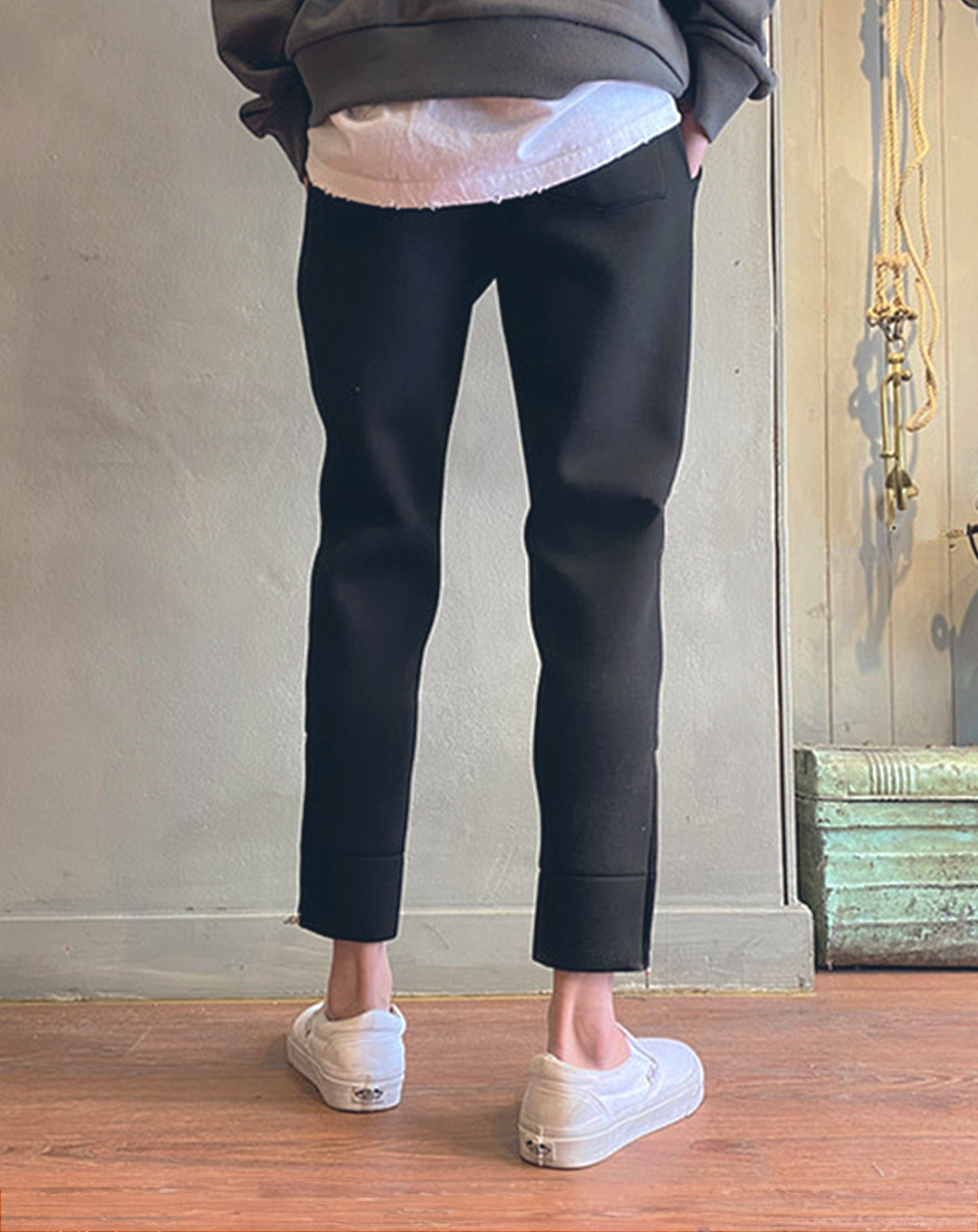 ♂Zip Slit Sweatpants
