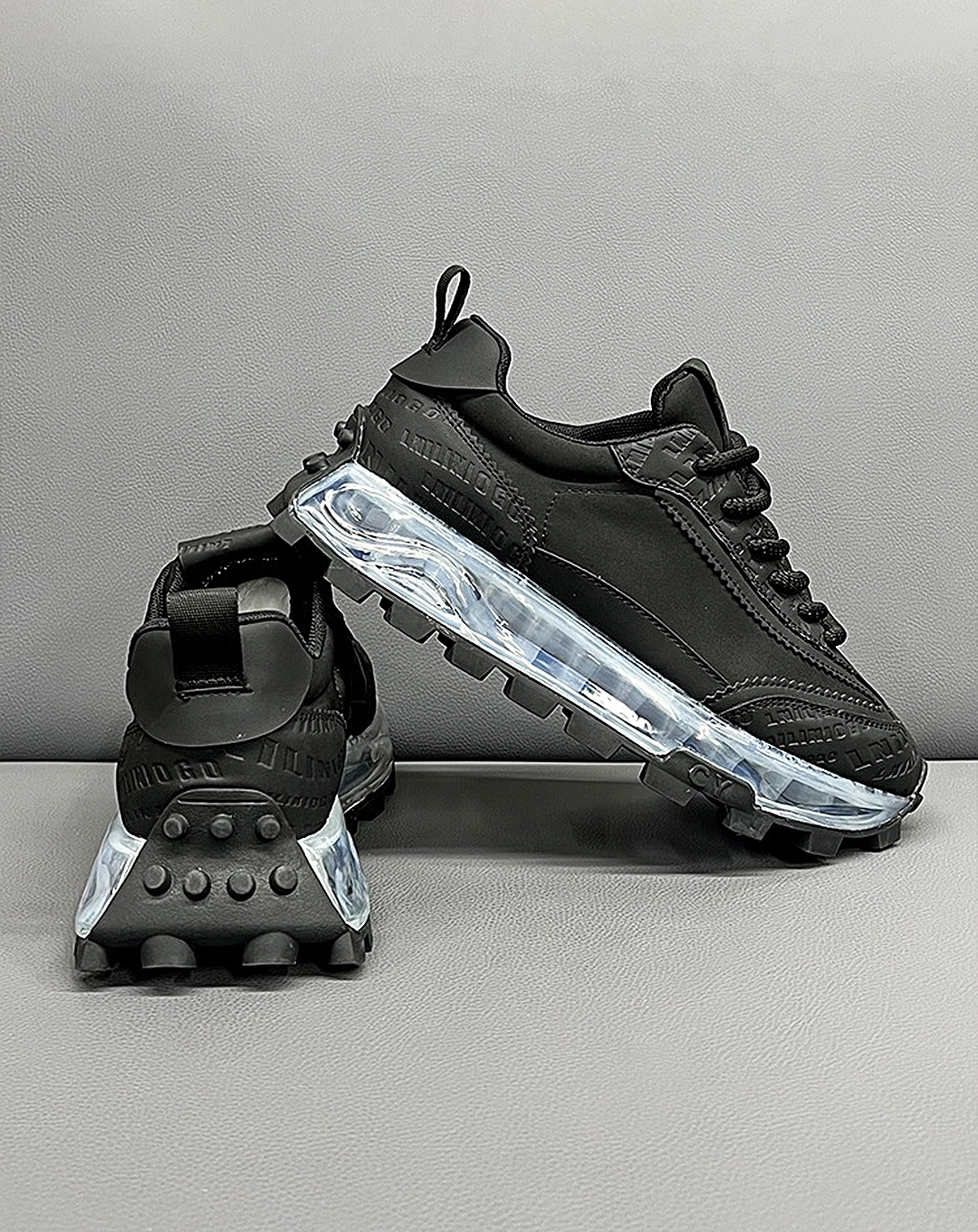 ♀Grid Sole Sneakers
