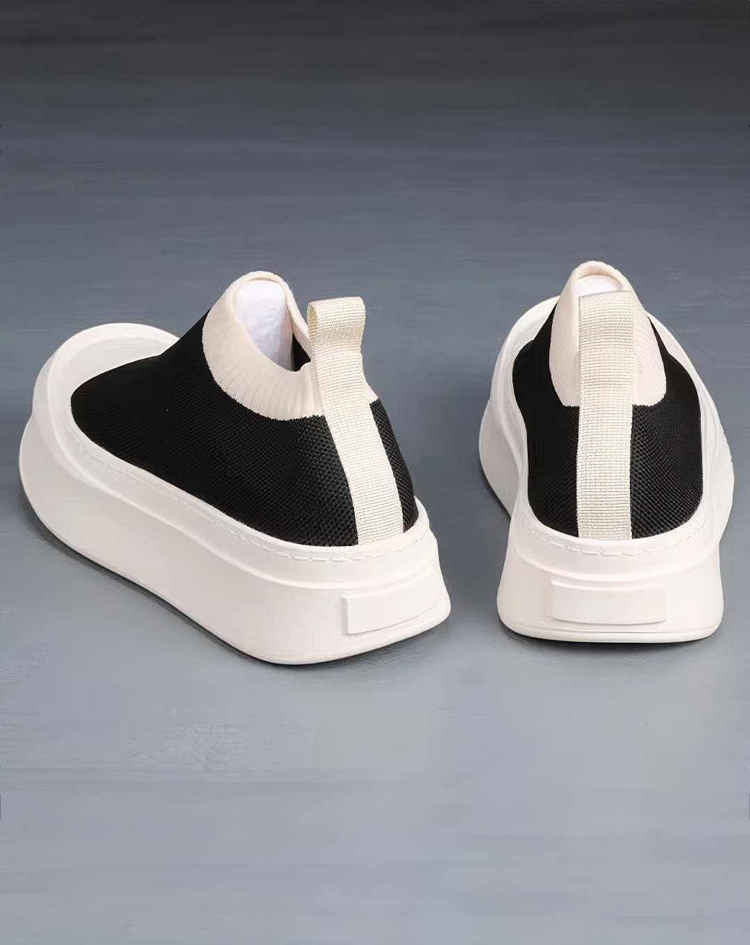 ♂♀Breathable Mesh Slip-On Shoes