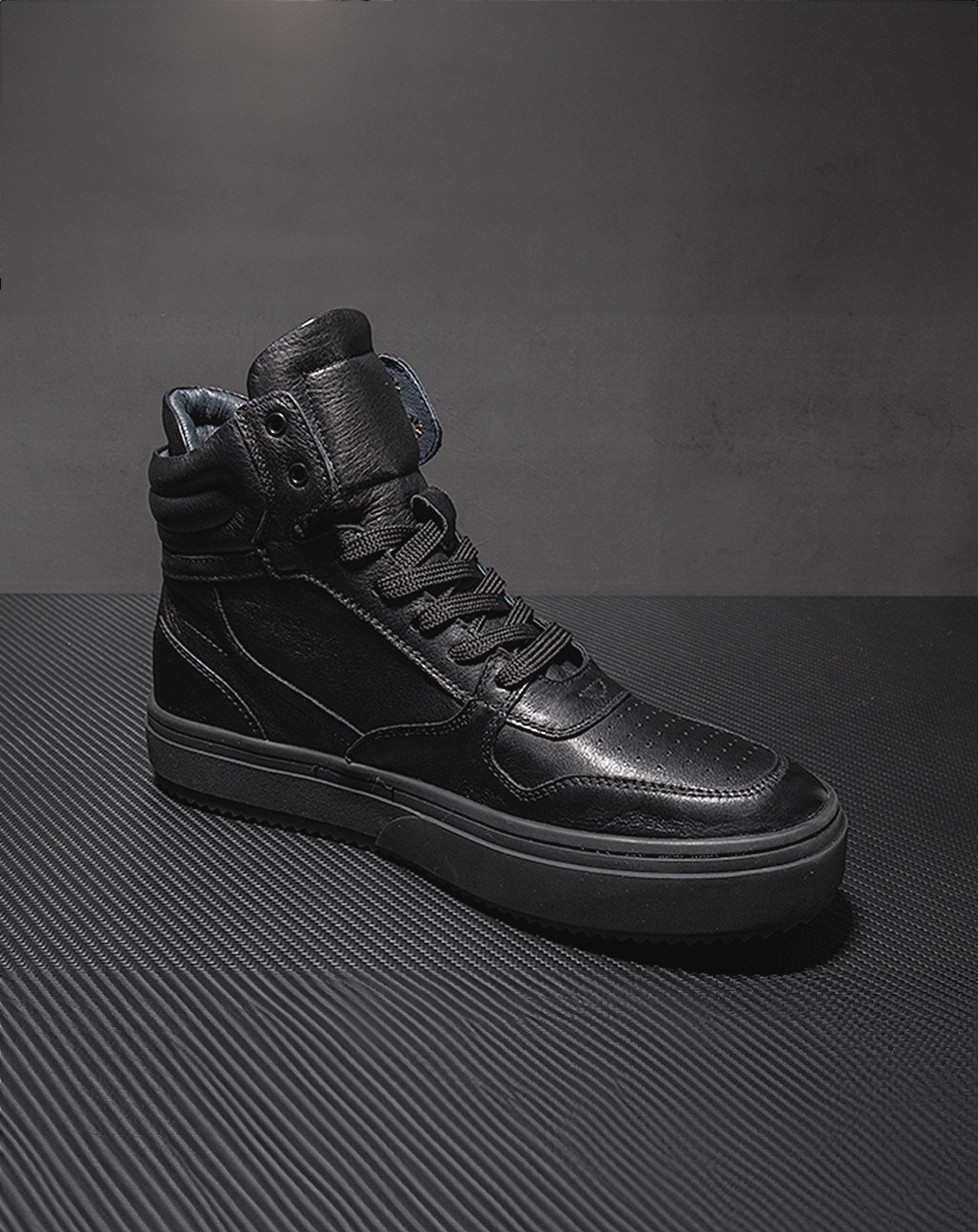 ♂♀本革/High-Cut Sporty Sneakers