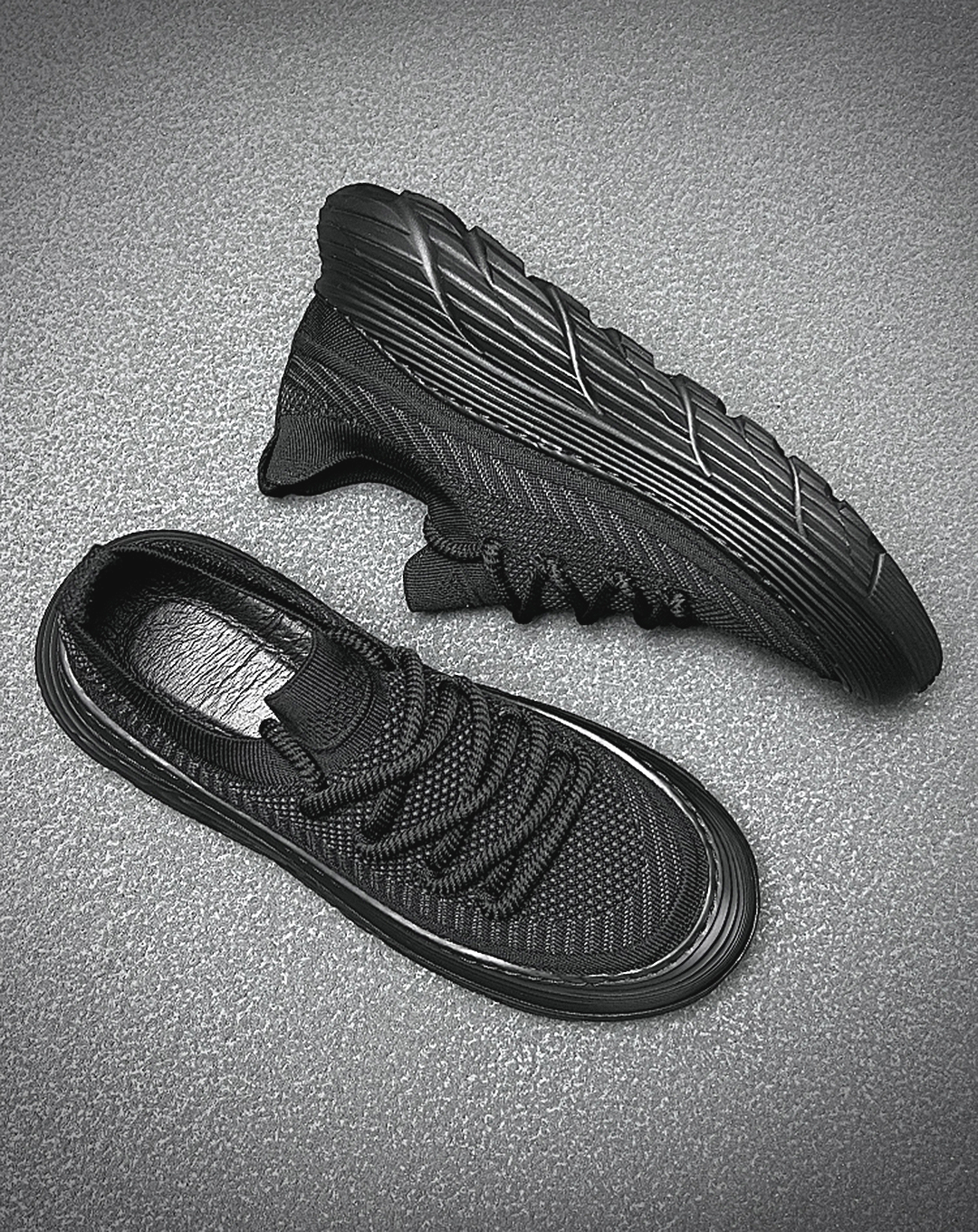 ♂♀Light Mesh Sports Sneakers