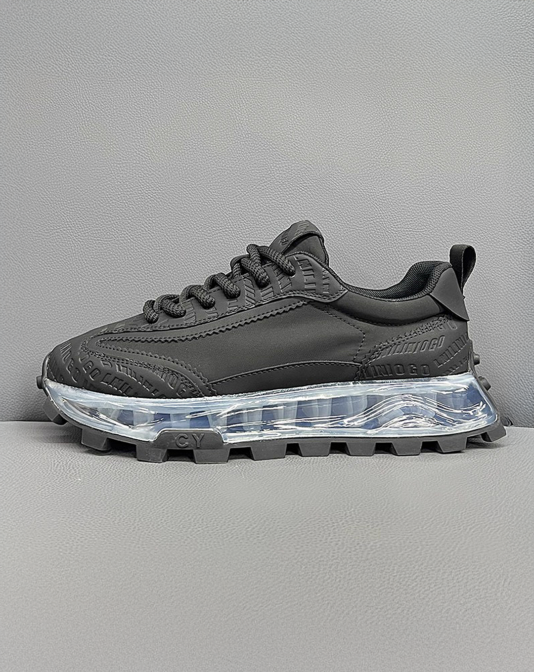 ♀Grid Sole Sneakers
