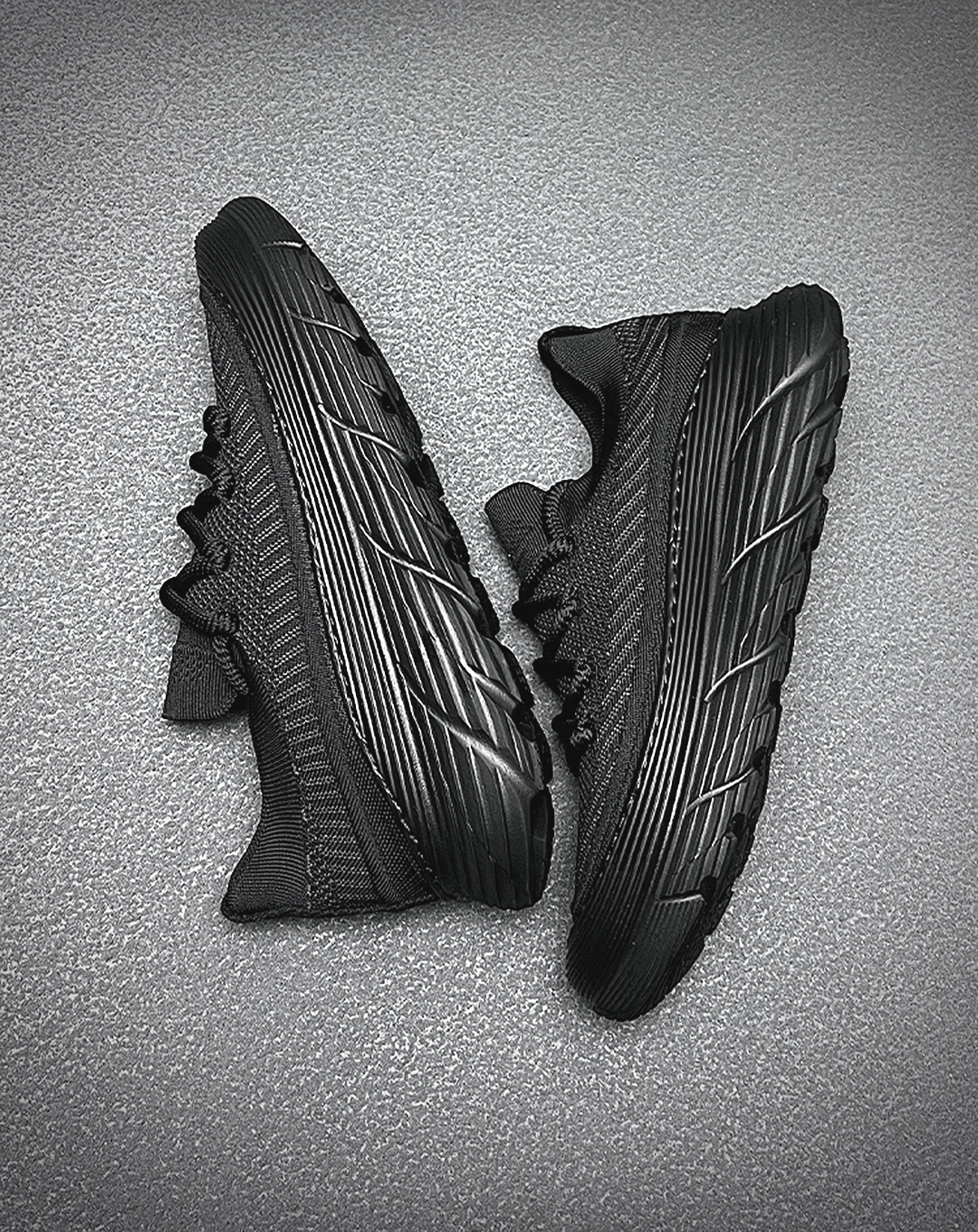 ♂♀Light Mesh Sports Sneakers