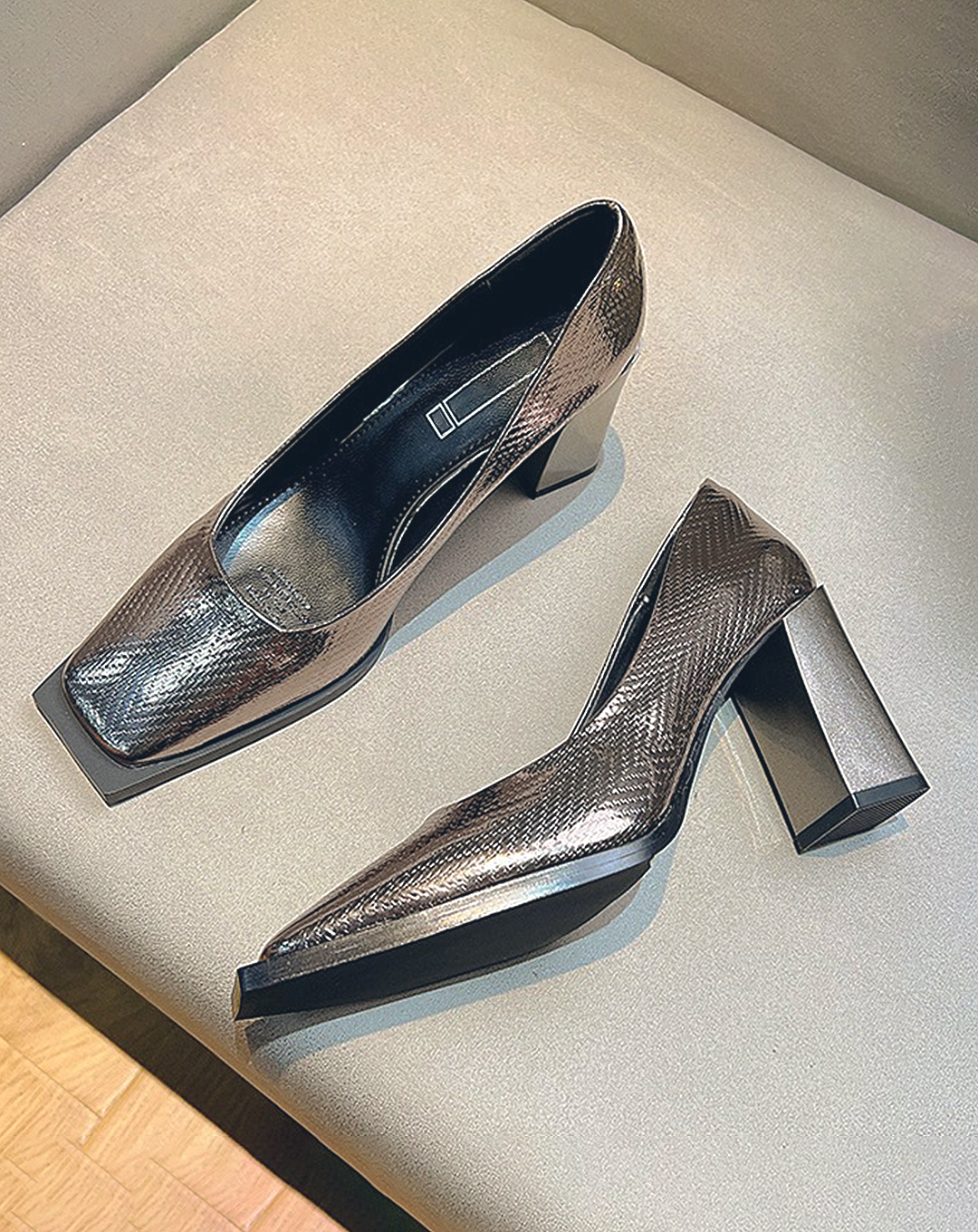 ♀Chevron Pattern Square Toe High Heels