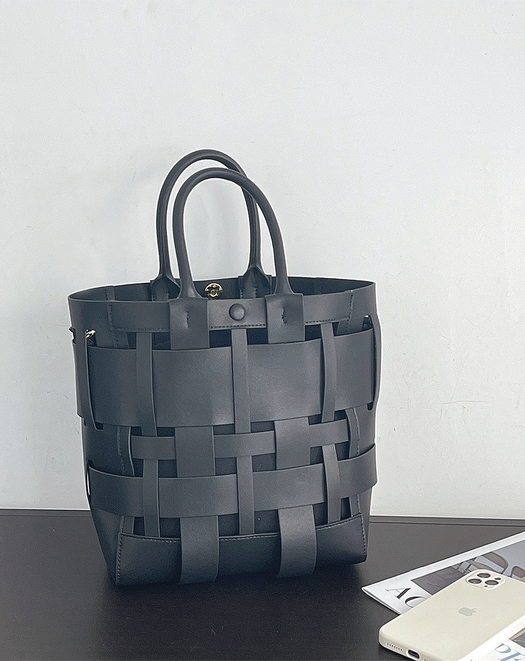 本革/Leather wide Mesh Tote Bag