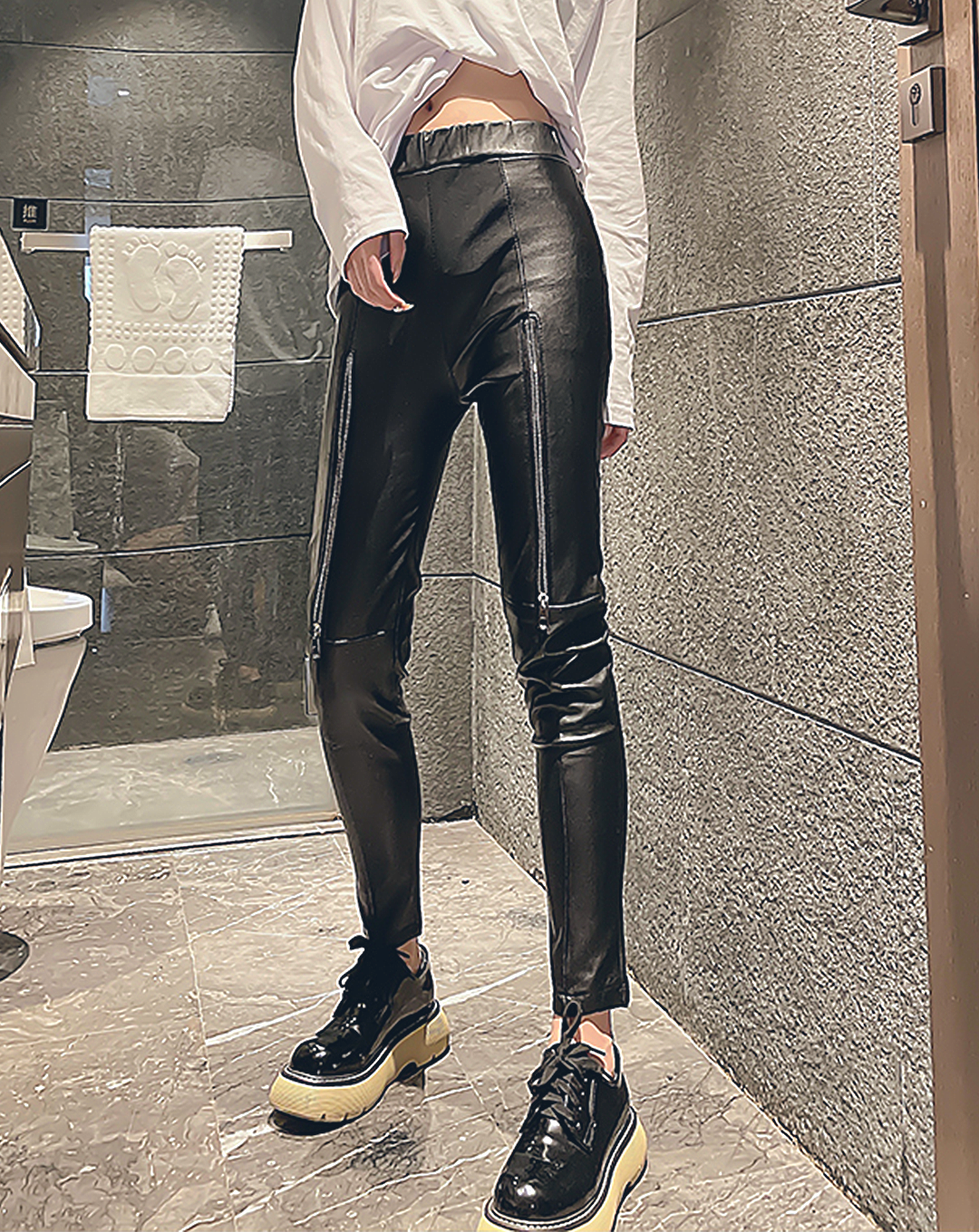 ♀Straight Long Zip Leather Pants