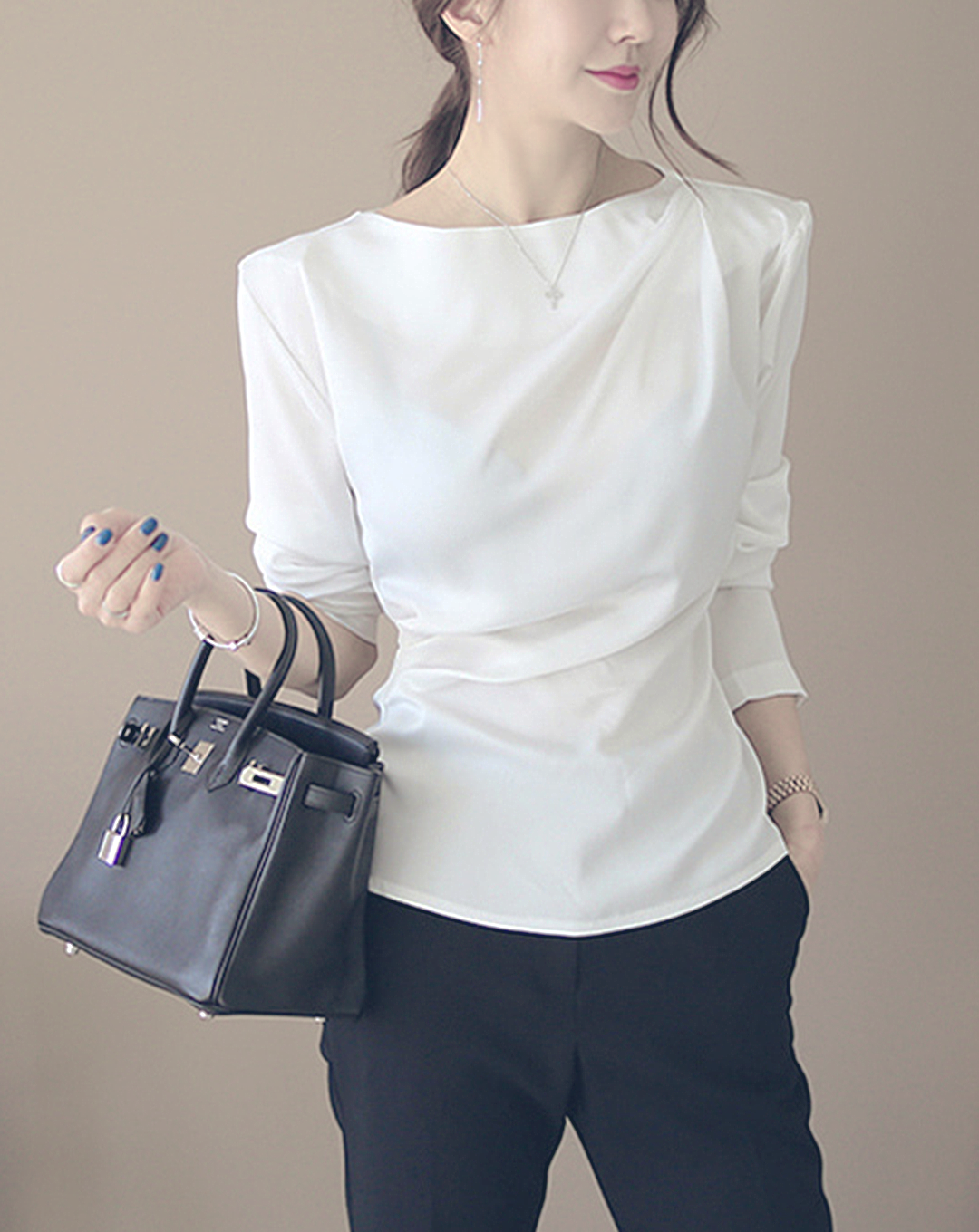 ♀Gathered Waist Boat Neck Shirt