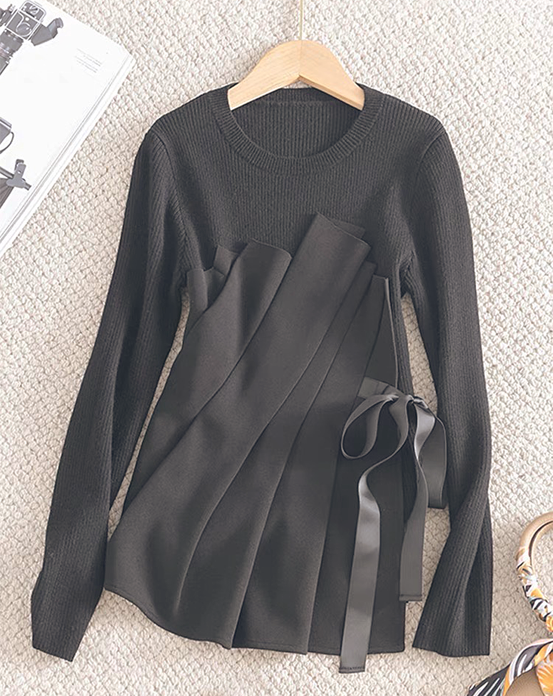 ♀Pleated Hem Knit