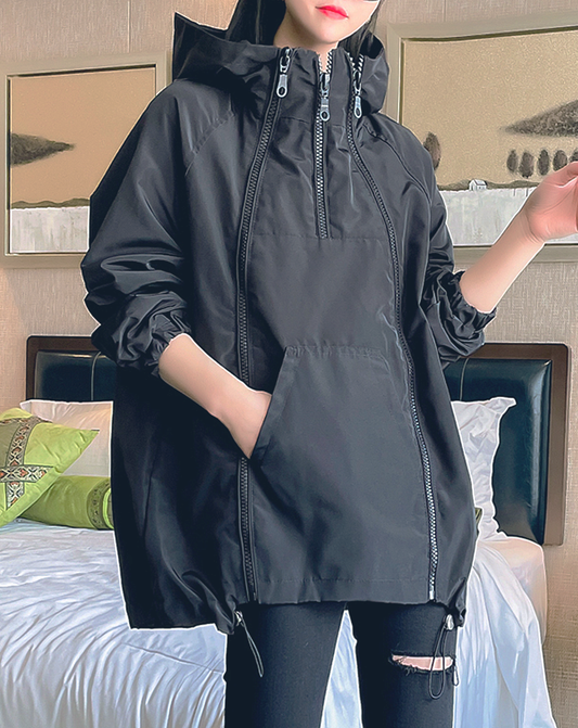 ♀Zip Black Windbreaker