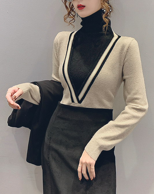 ♀V-neck Line Layered Knit