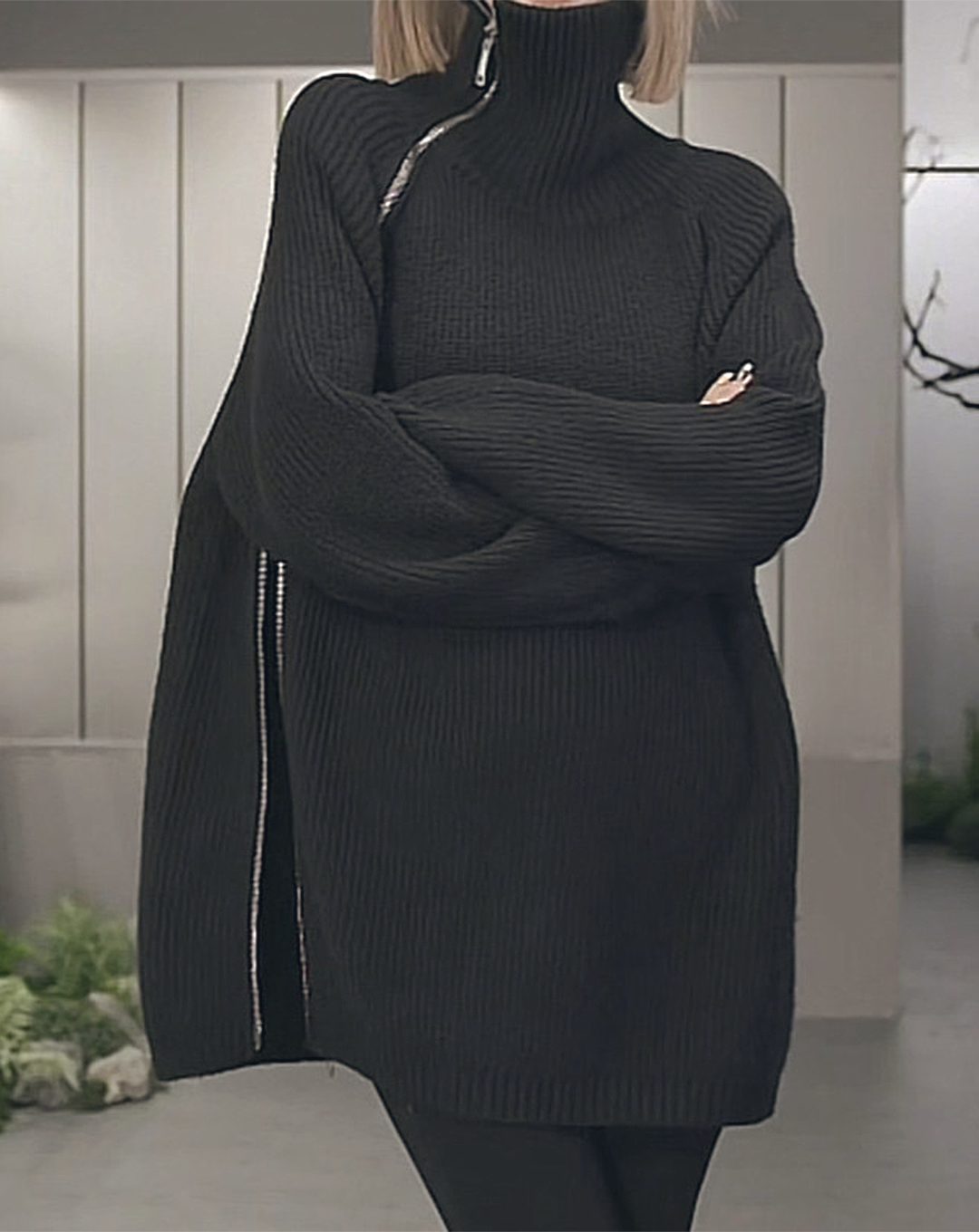 ♀Side Zip High Neck Knit