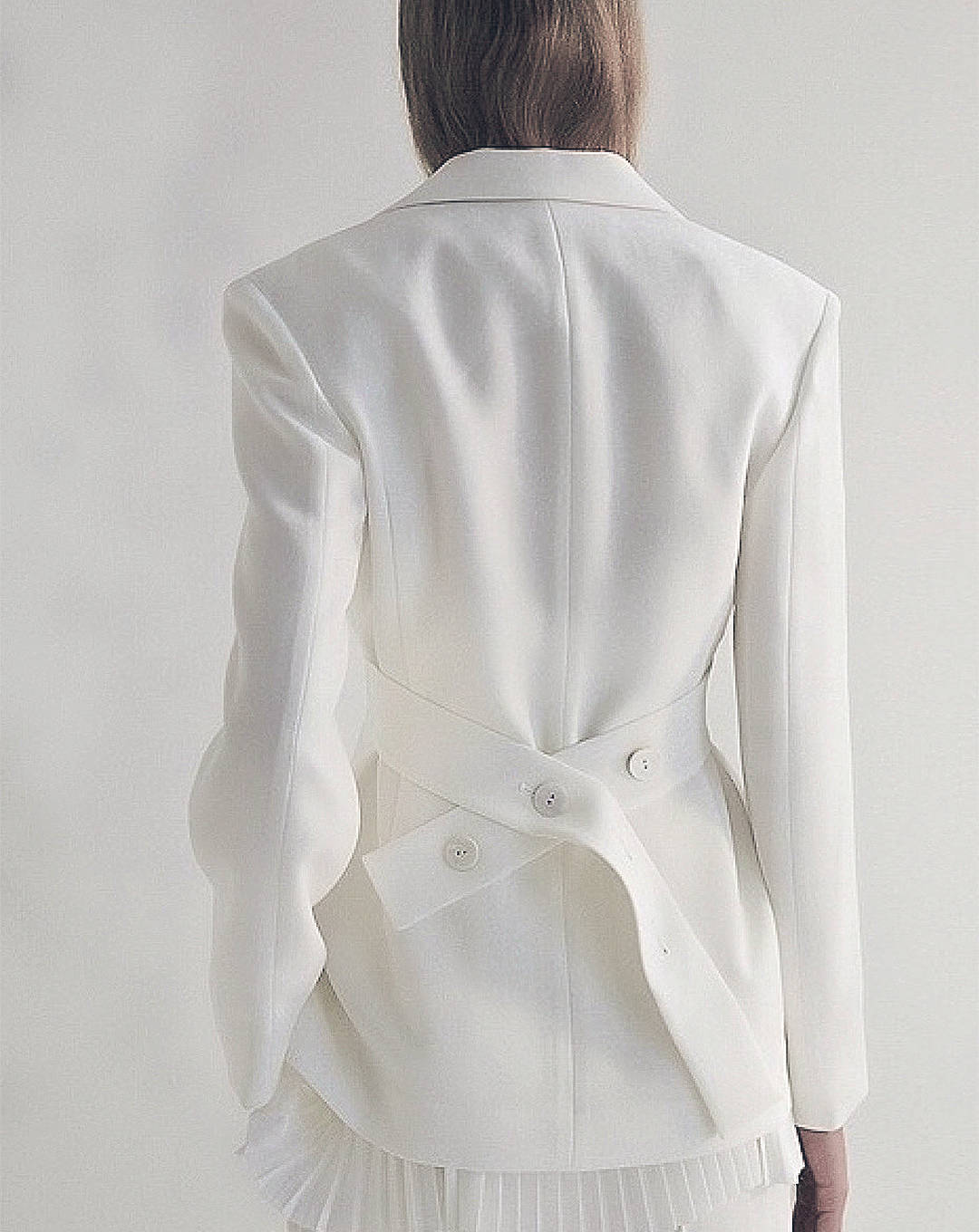 ♀Sash Belt White Jacket