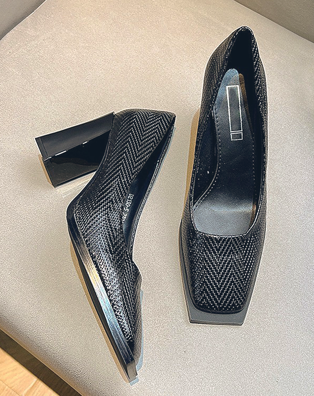 ♀Chevron Pattern Square Toe High Heels