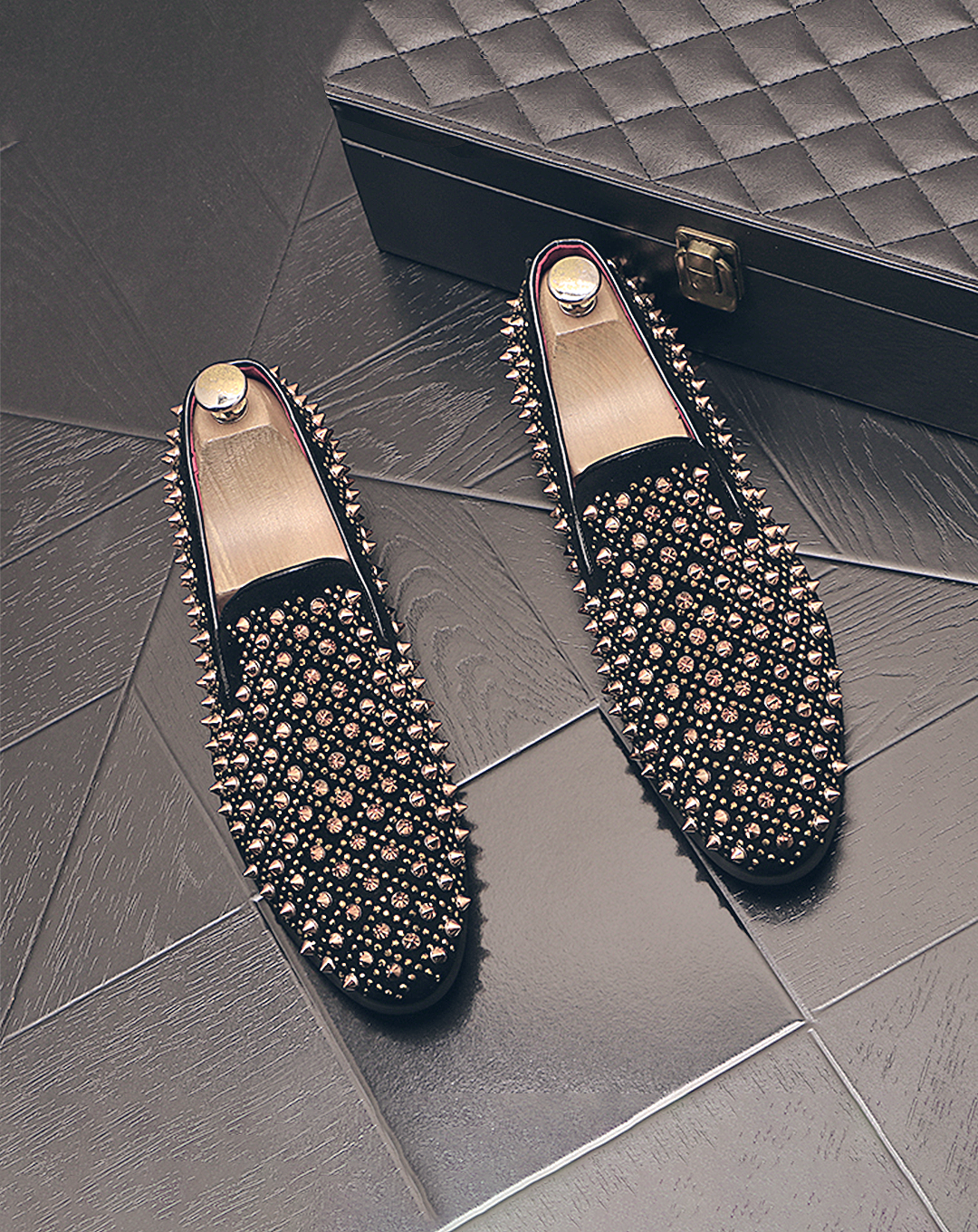 ♂♀Metal Conical Studs Shoes