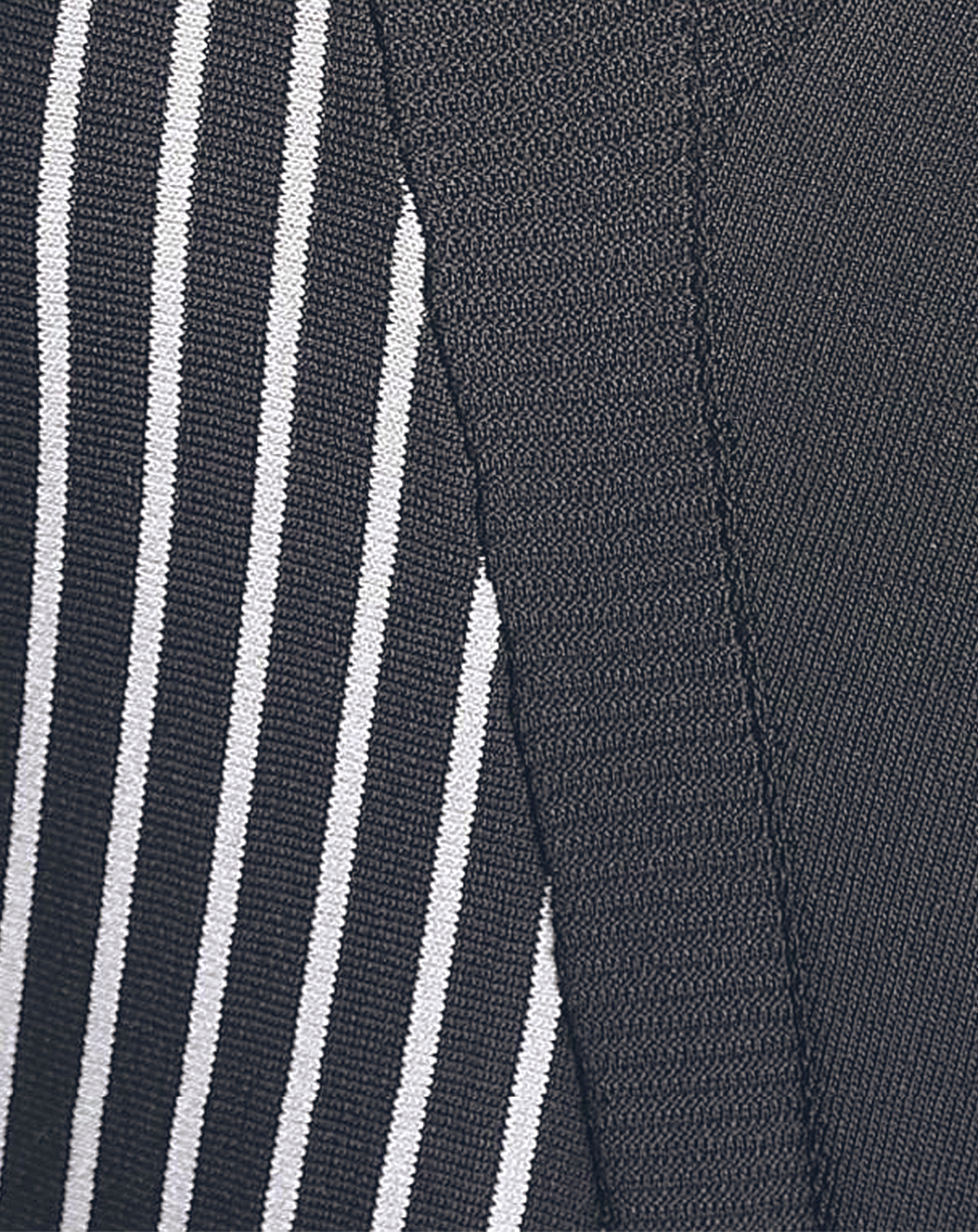 ♀Striped Switching V-neck Shirt