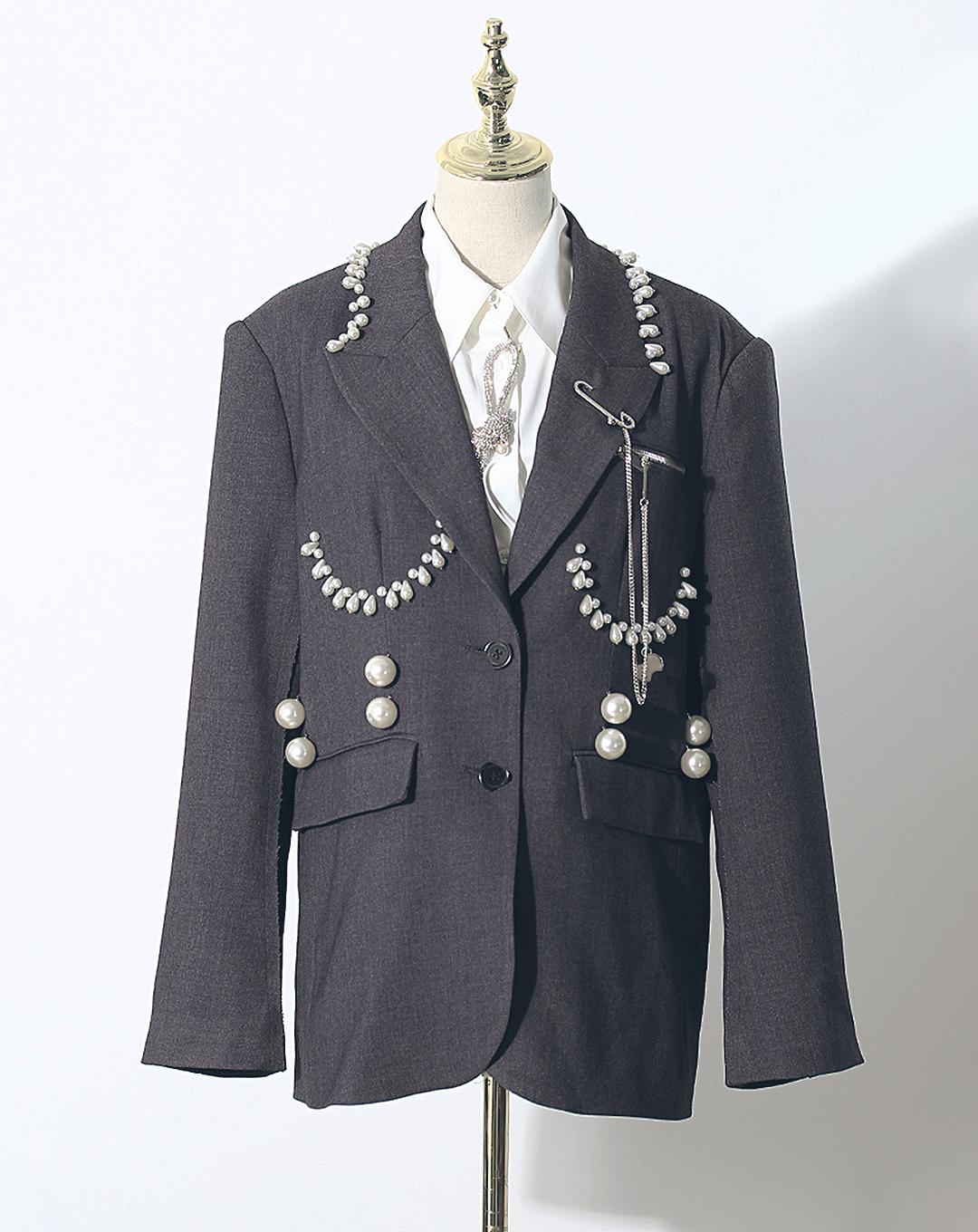 ♀Pearl Decoration Gray Jacket