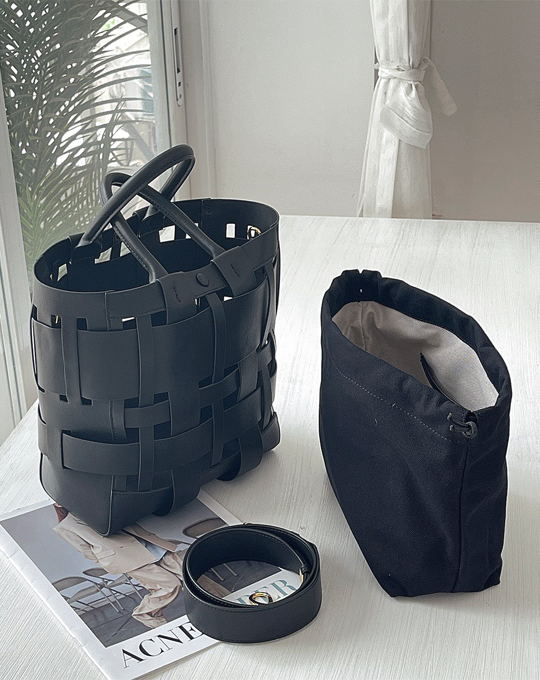 本革/Leather wide Mesh Tote Bag