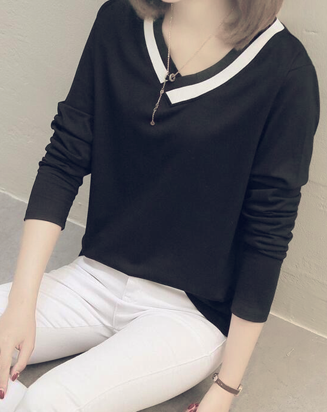 ♀Ribline V-neck Shirt