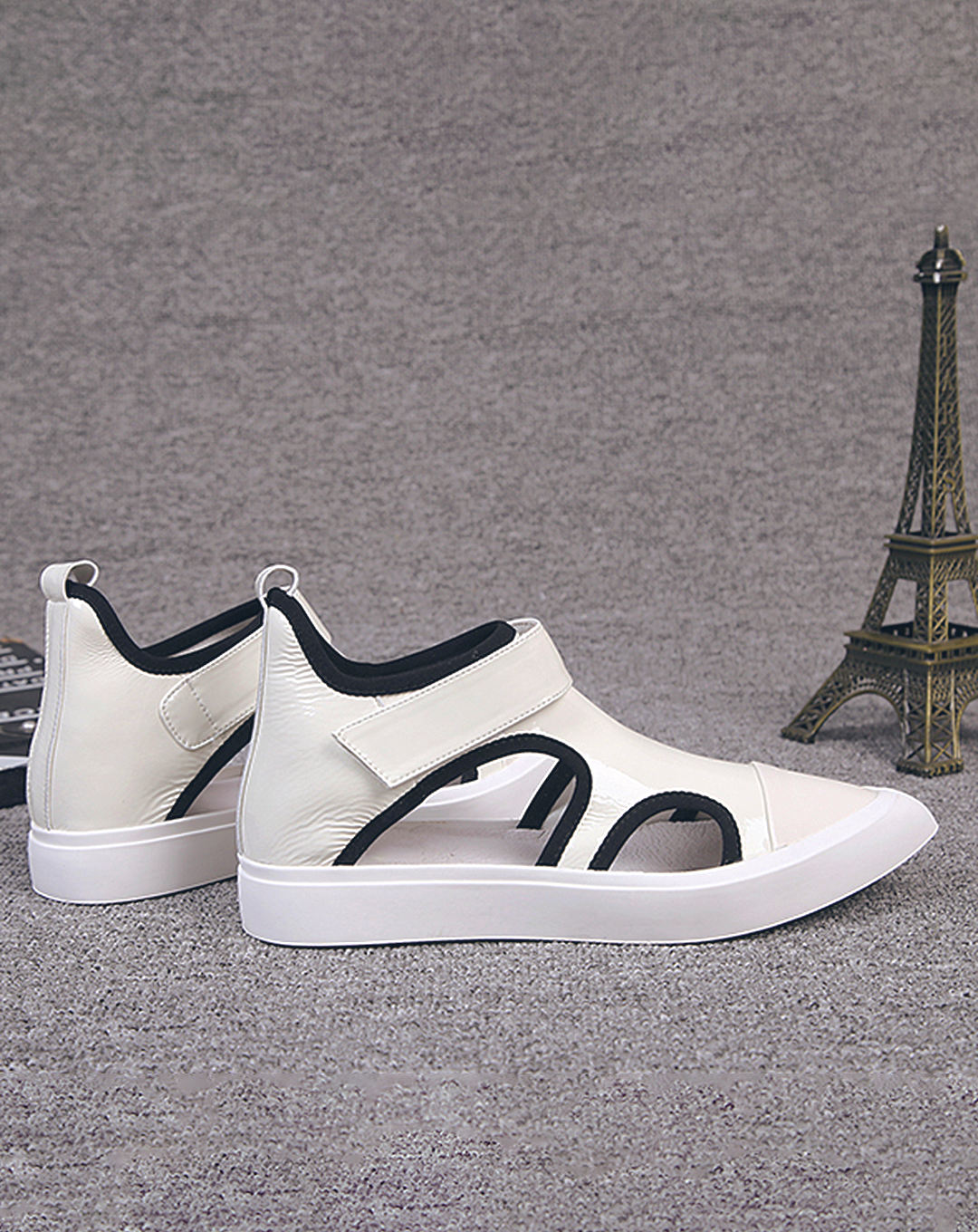 ♀ 本革/Pointed Toe Leather Sandals