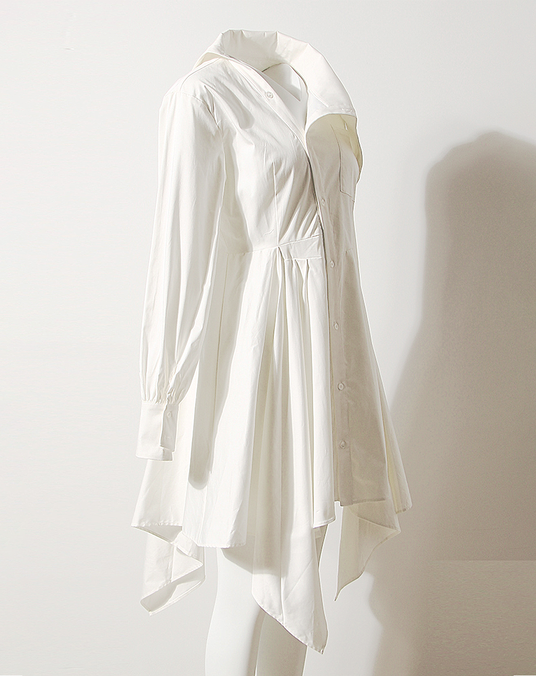 ♀Asymmetric Collar Handkerchief Hem Shirt