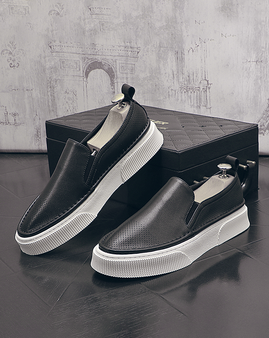 ♂♀Fine Mesh Design Shoes