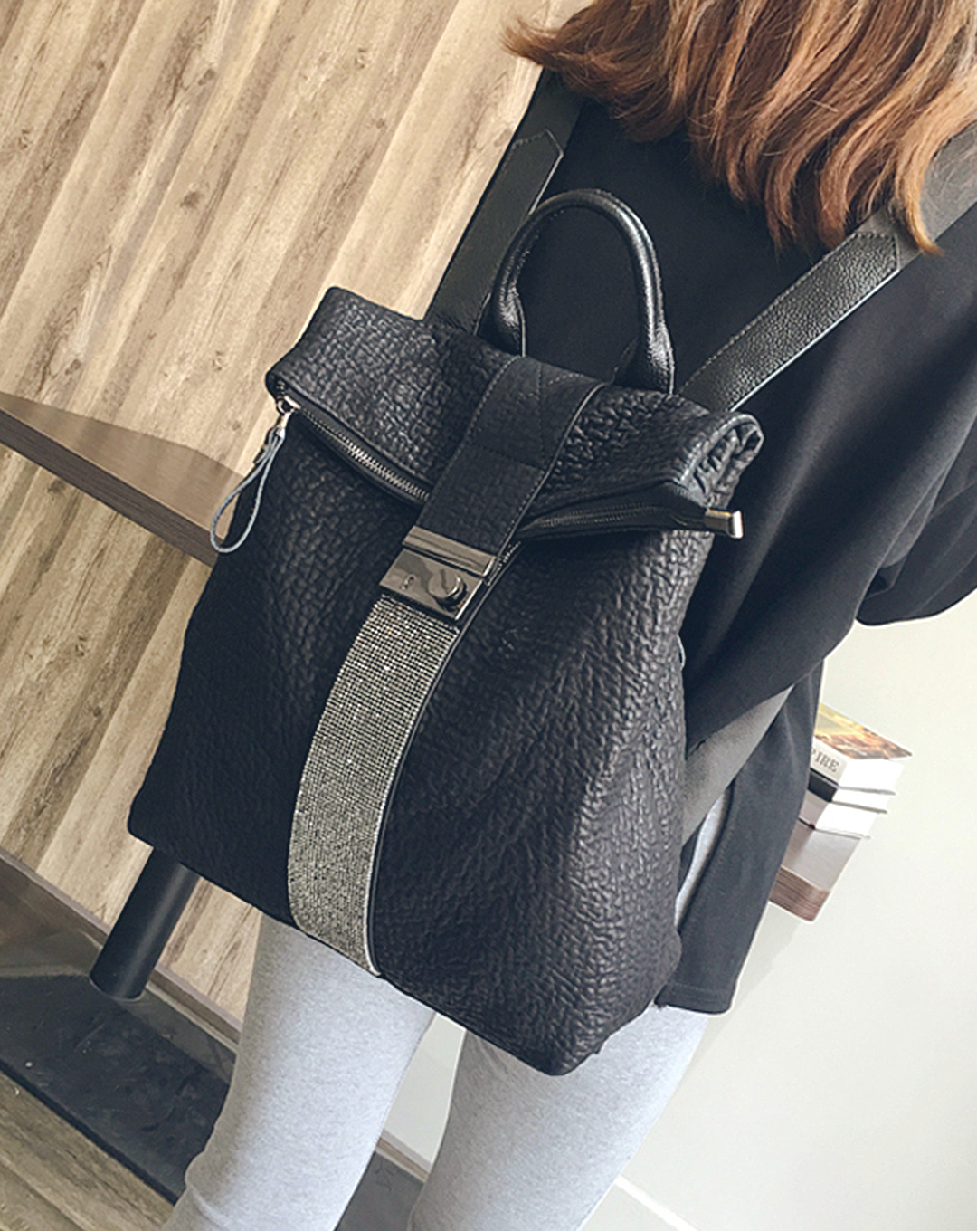 本革/Square Type Belt Backpack