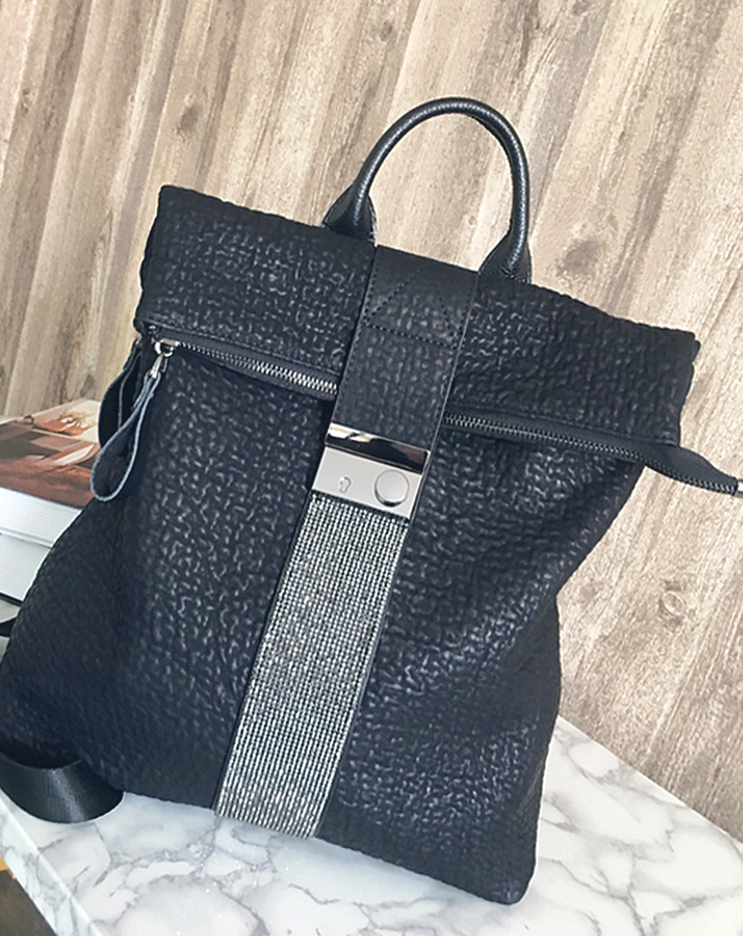 本革/Square Type Belt Backpack