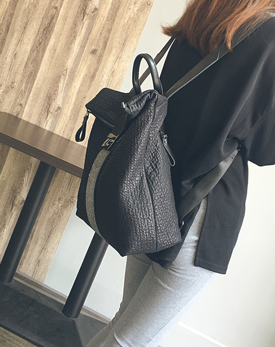 本革/Square Type Belt Backpack