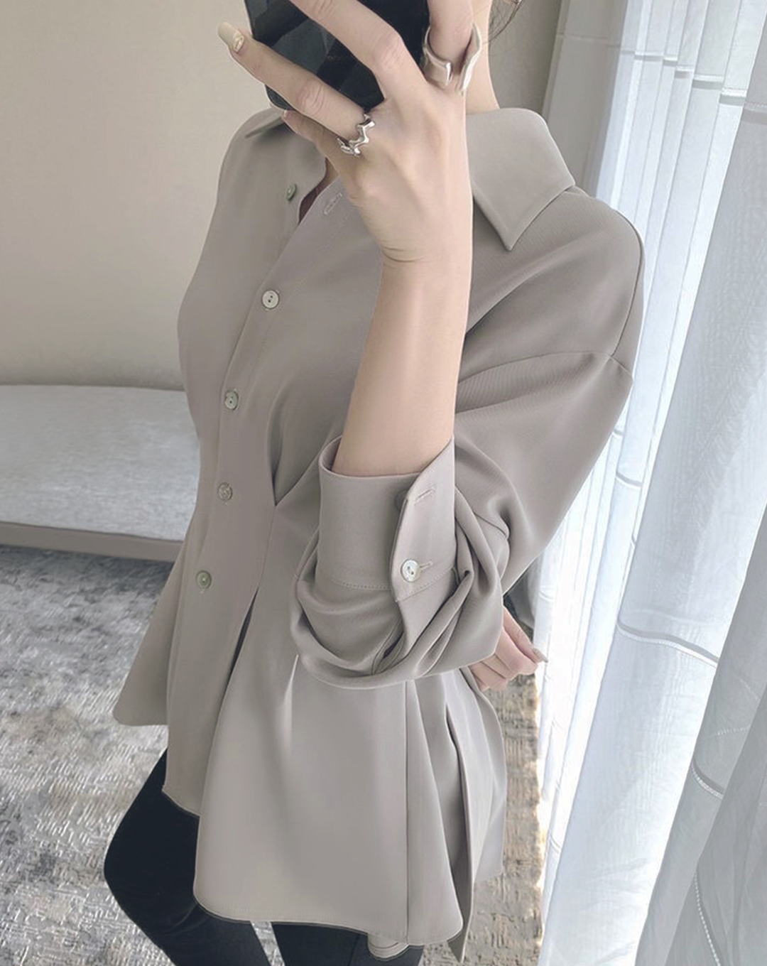 ♀Back Pleated Chiffon Shirt