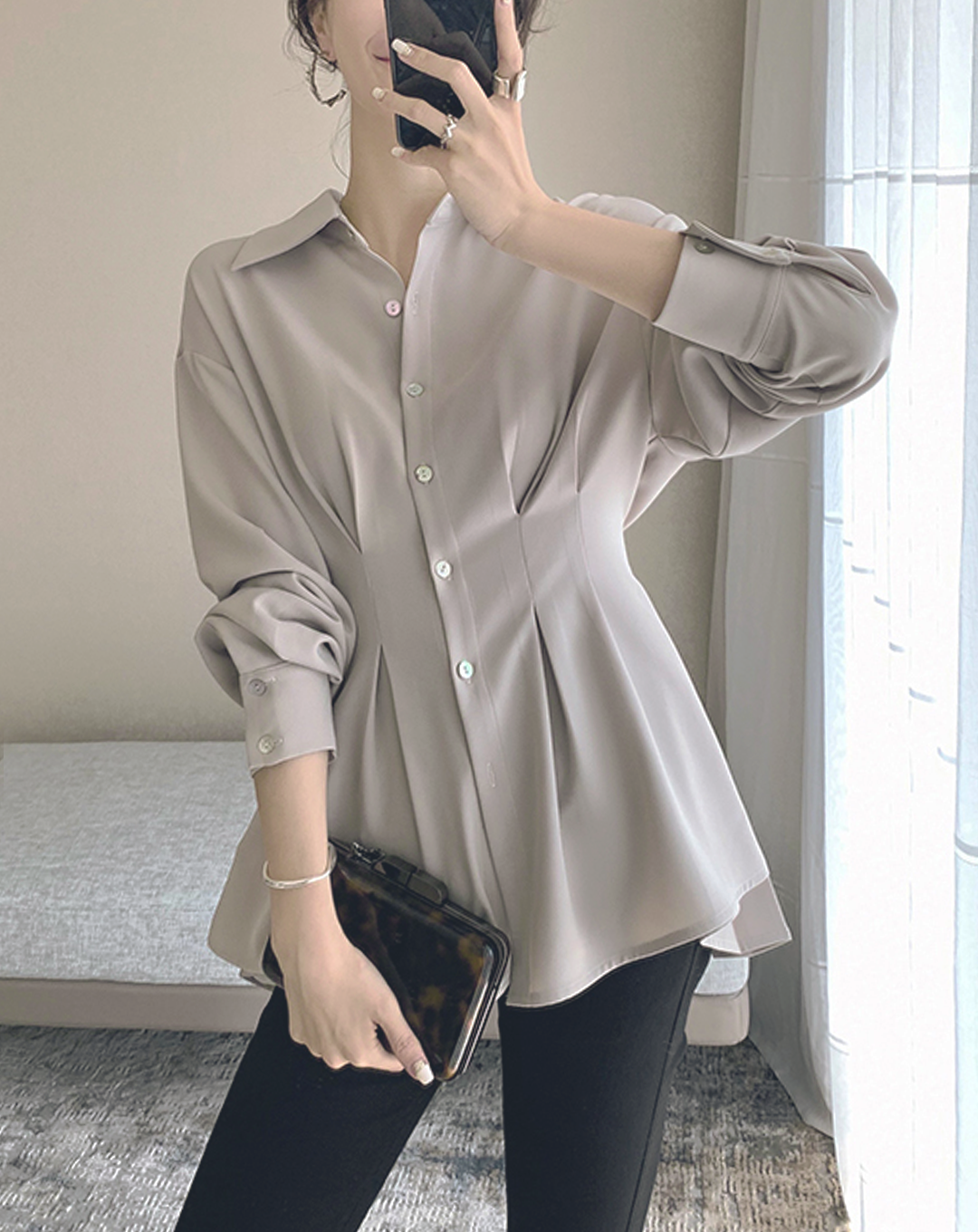 ♀Back Pleated Chiffon Shirt