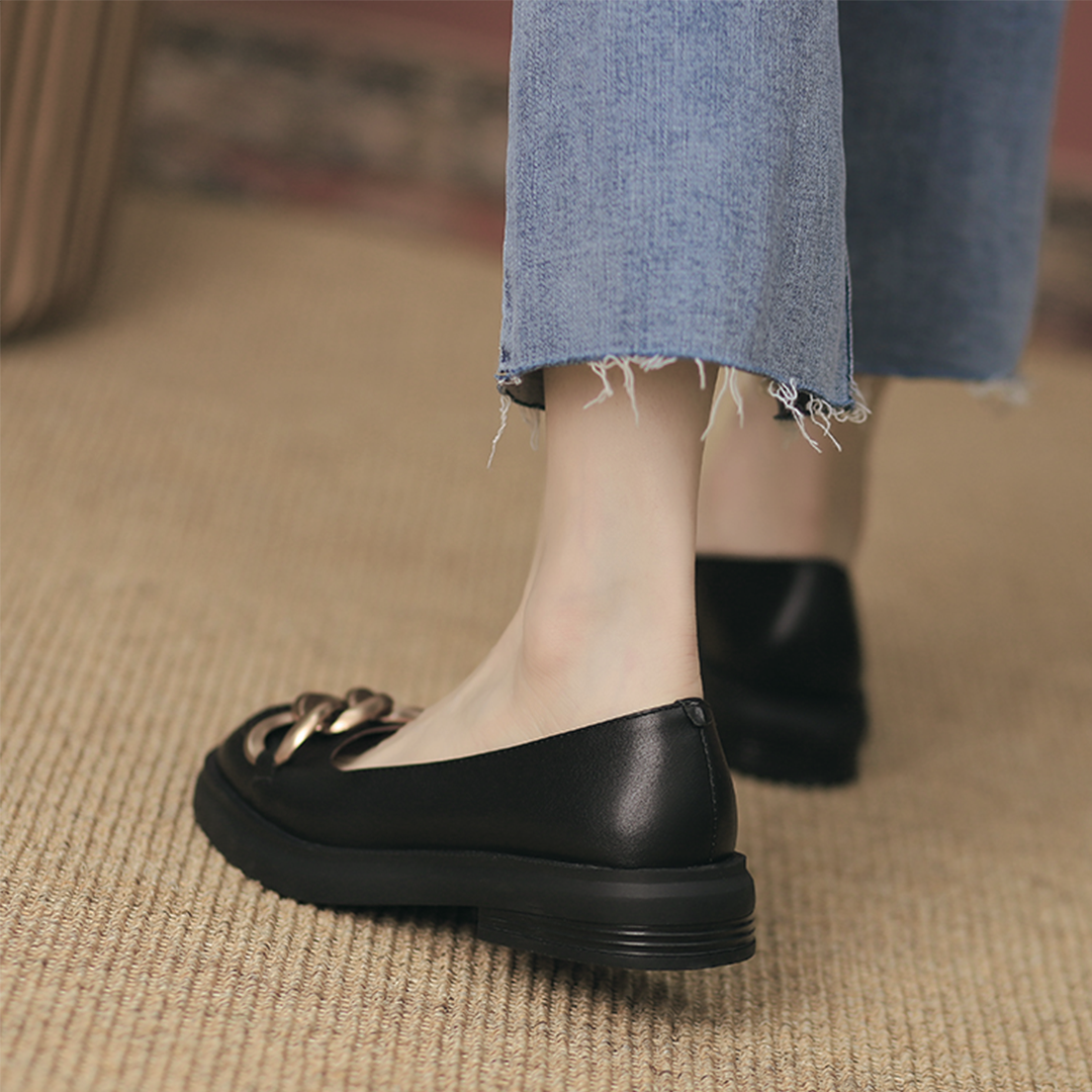 ♀本革/Big Chain Point Loafer