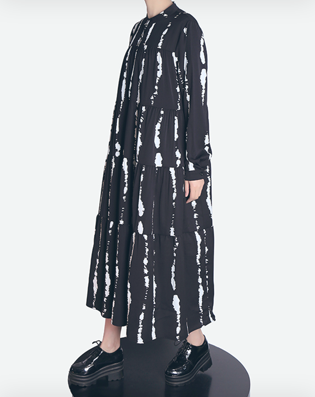 ♀Irregular Line Pattern Dress