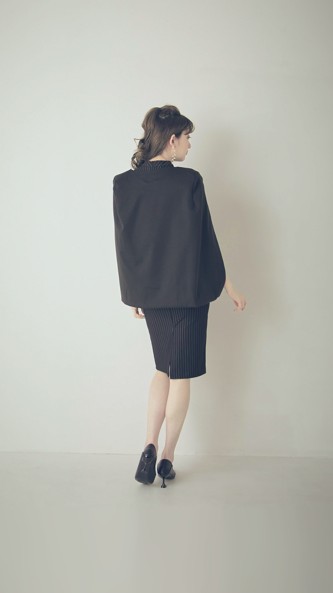 ♀Cape & Stripes Dress